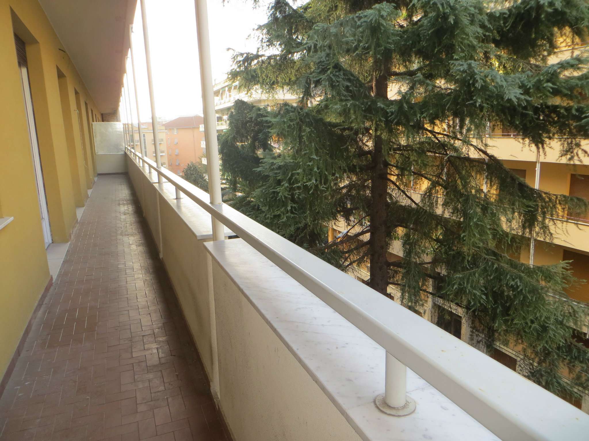  genova vendita quart: pegli columbia immobiliare
