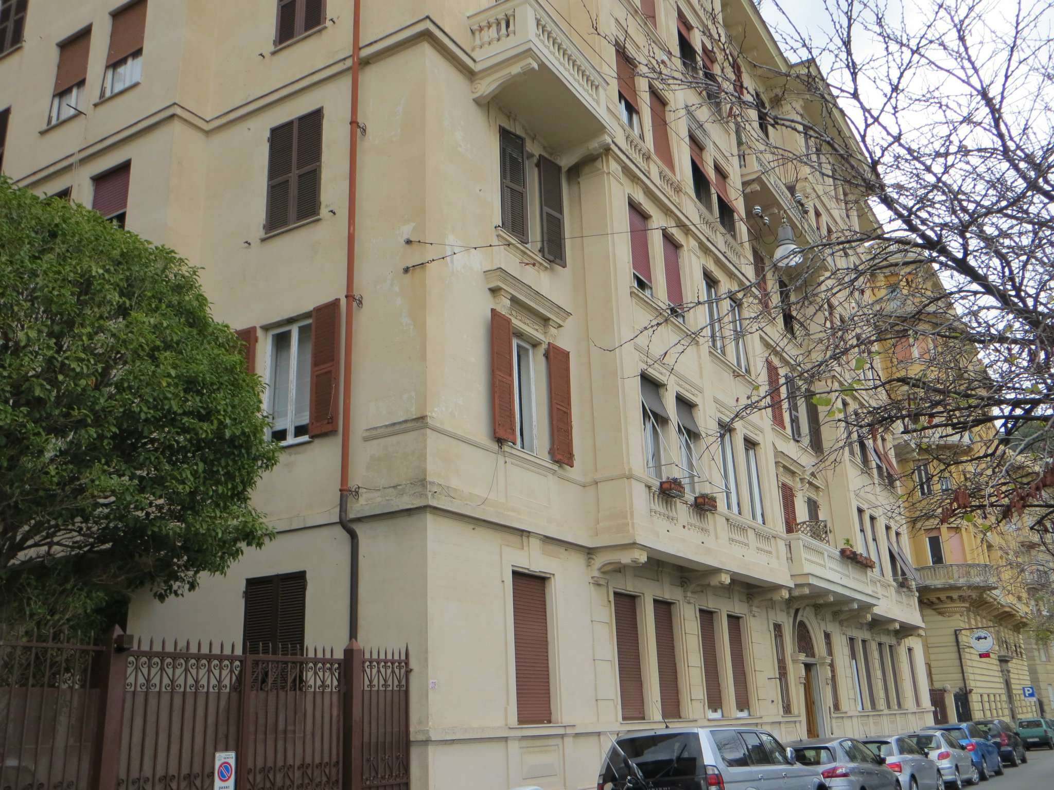  genova affitto quart: castelletto columbia immobiliare