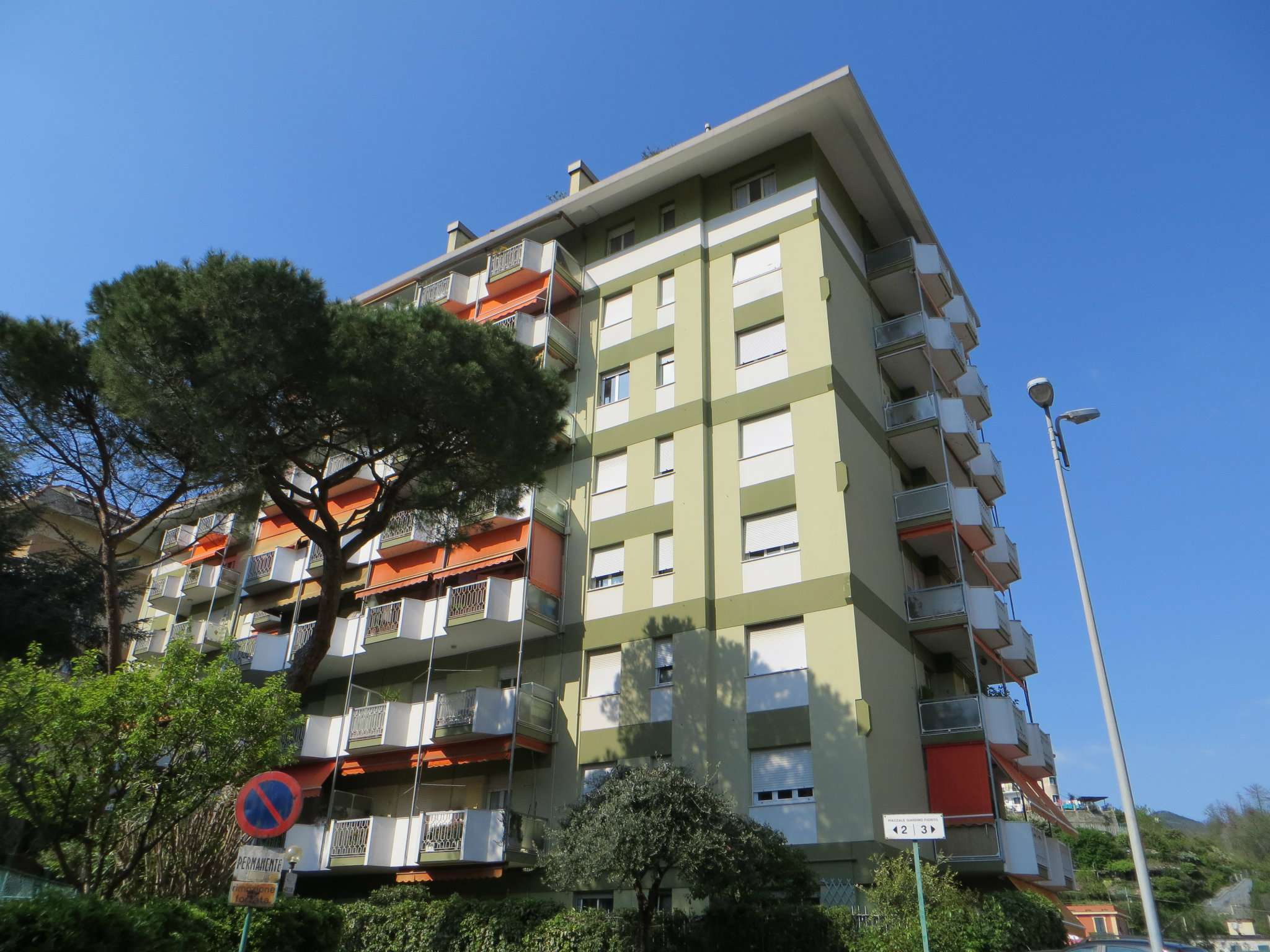  genova vendita quart: pegli columbia immobiliare