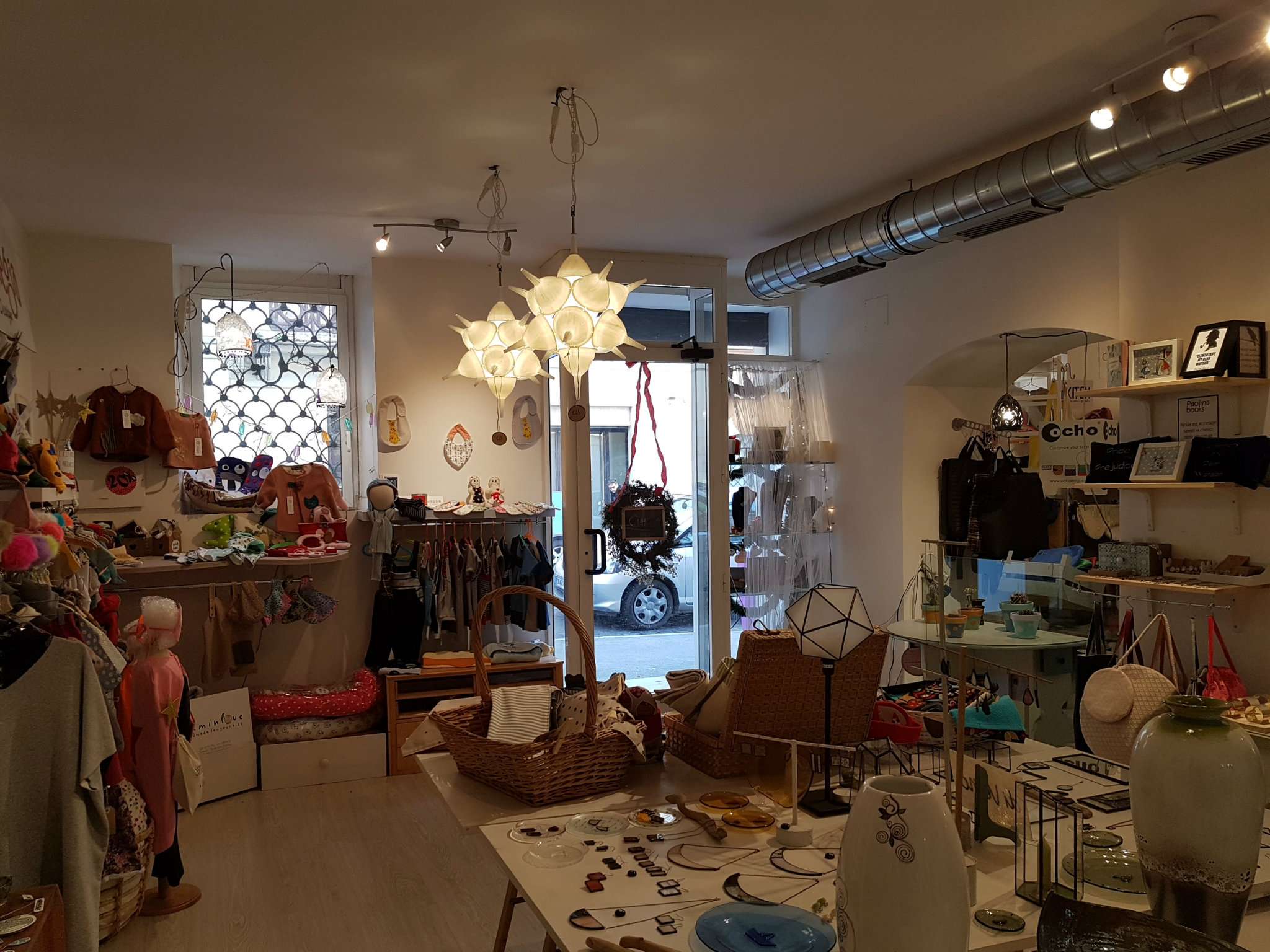 Negozio - Loc.Com. ROMA affitto  Centro storico San Giovanni in Laterano Paolucci Rossana