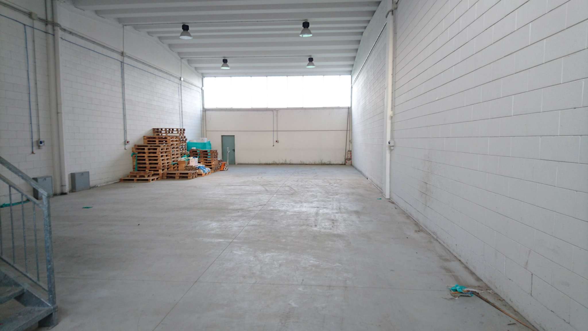 Capannoni (Tutti) PIACENZA vendita    FARNESE SOLUZIONI IMMOBILIARI