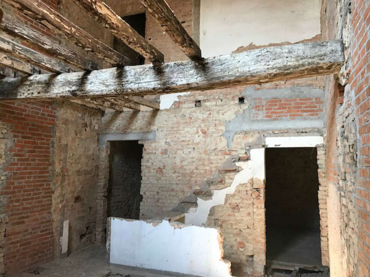 Appartamento PIACENZA vendita  CENTRO STORICO  FARNESE SOLUZIONI IMMOBILIARI