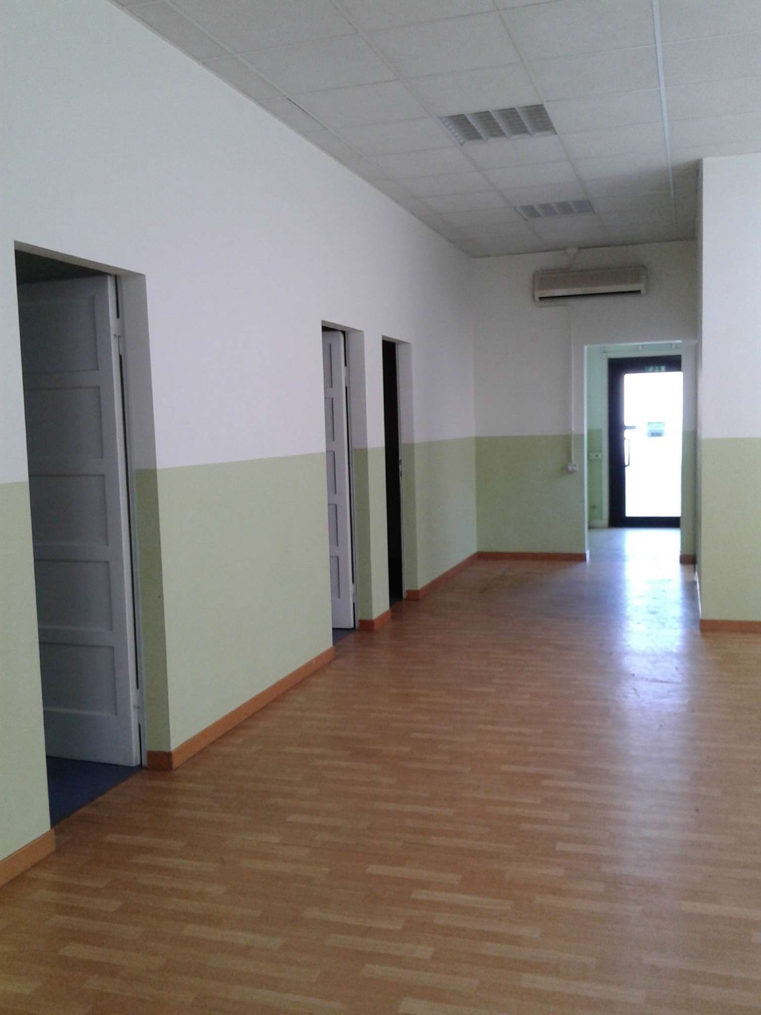 Capannoni (Tutti) PIACENZA affitto    FARNESE SOLUZIONI IMMOBILIARI