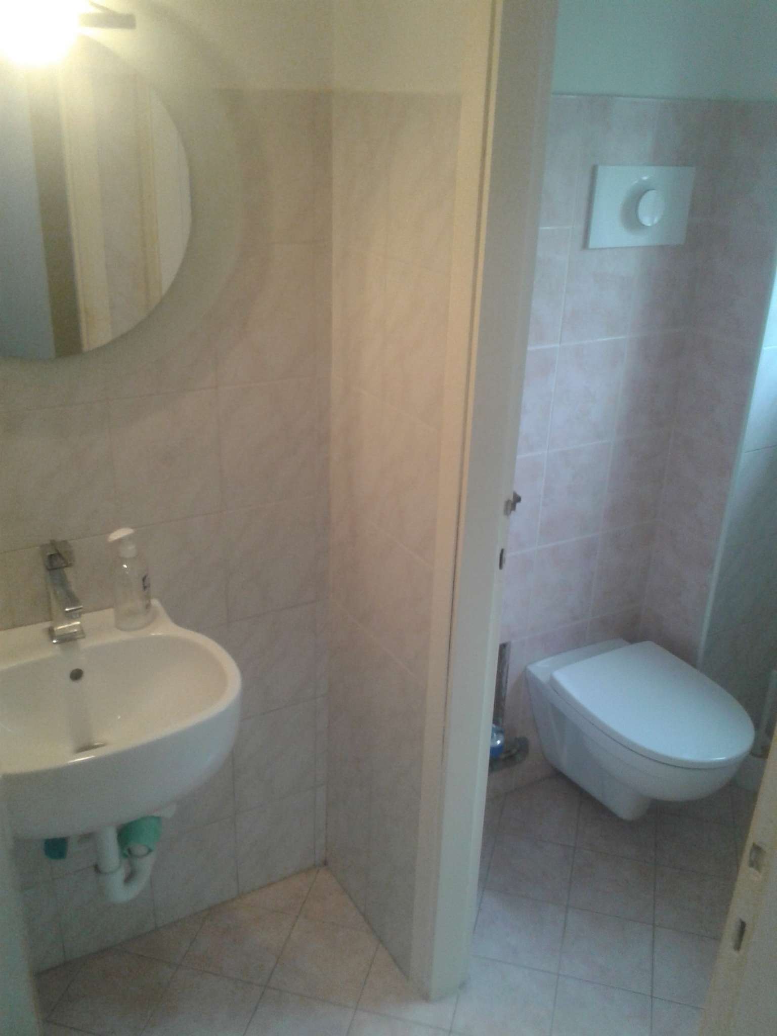 Negozio - Loc.Com. PIACENZA affitto    FARNESE SOLUZIONI IMMOBILIARI