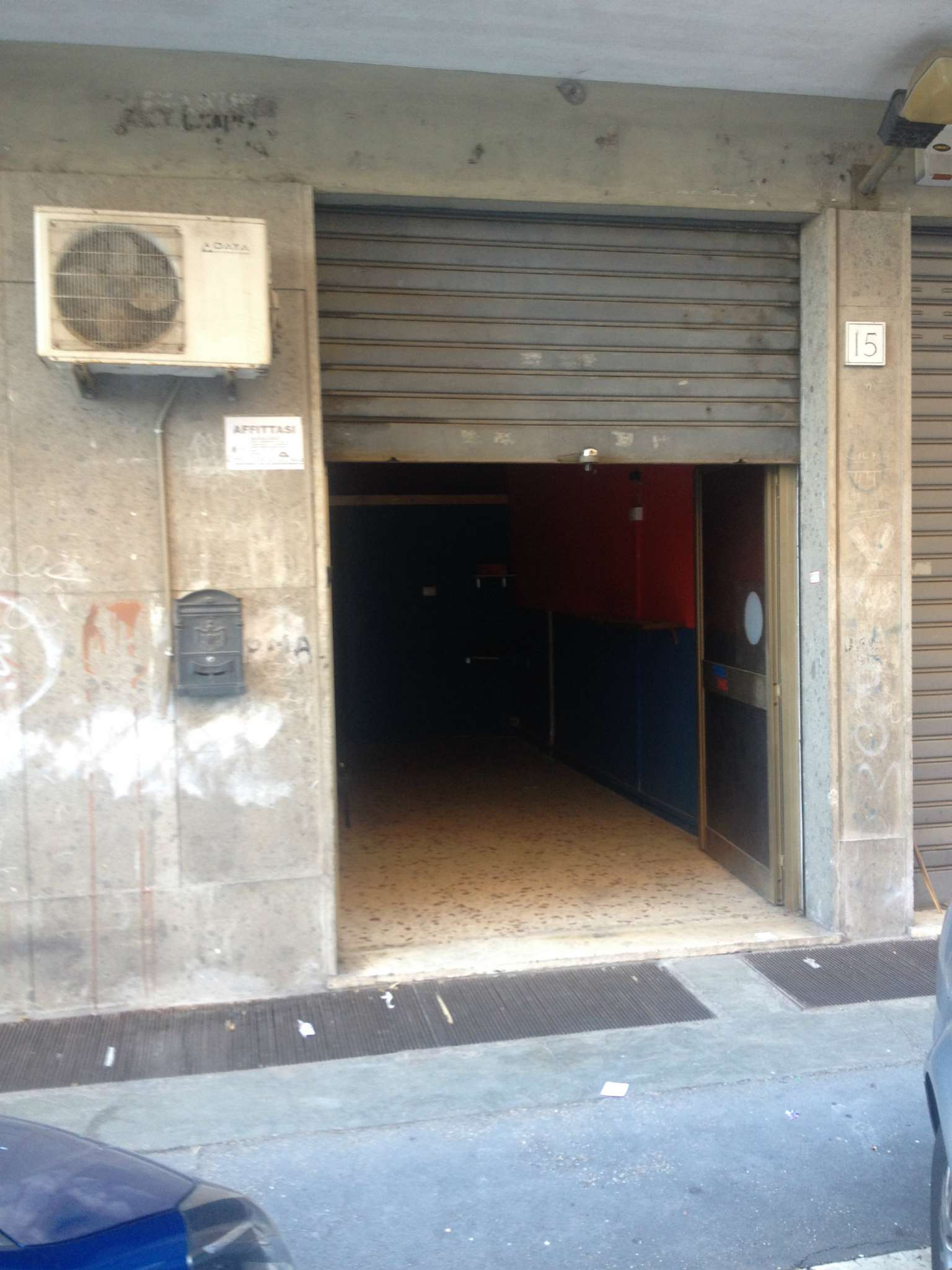 Ufficio - Loc.Com. ROMA vendita  Tiburtina achille Bizzoni V.R. Immobiliare S.R.L.