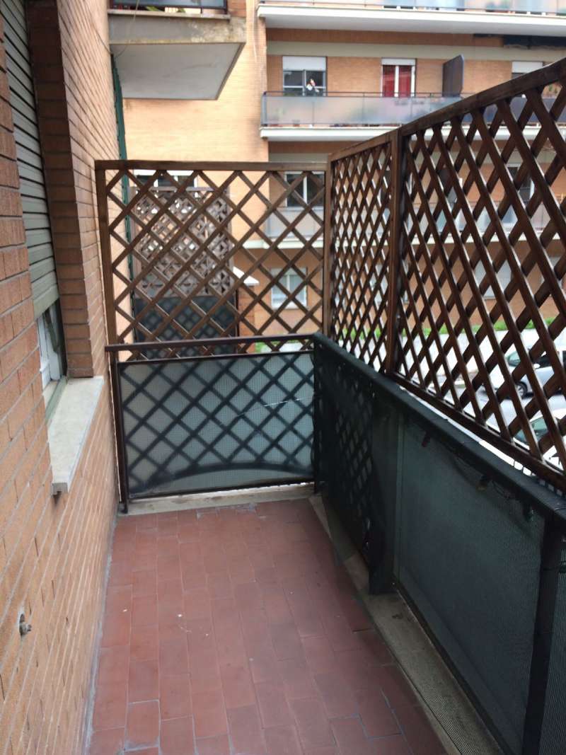 Appartamento ROMA affitto  NUOVO SALARIO ANTONIO SILVANI V.R. Immobiliare S.R.L.