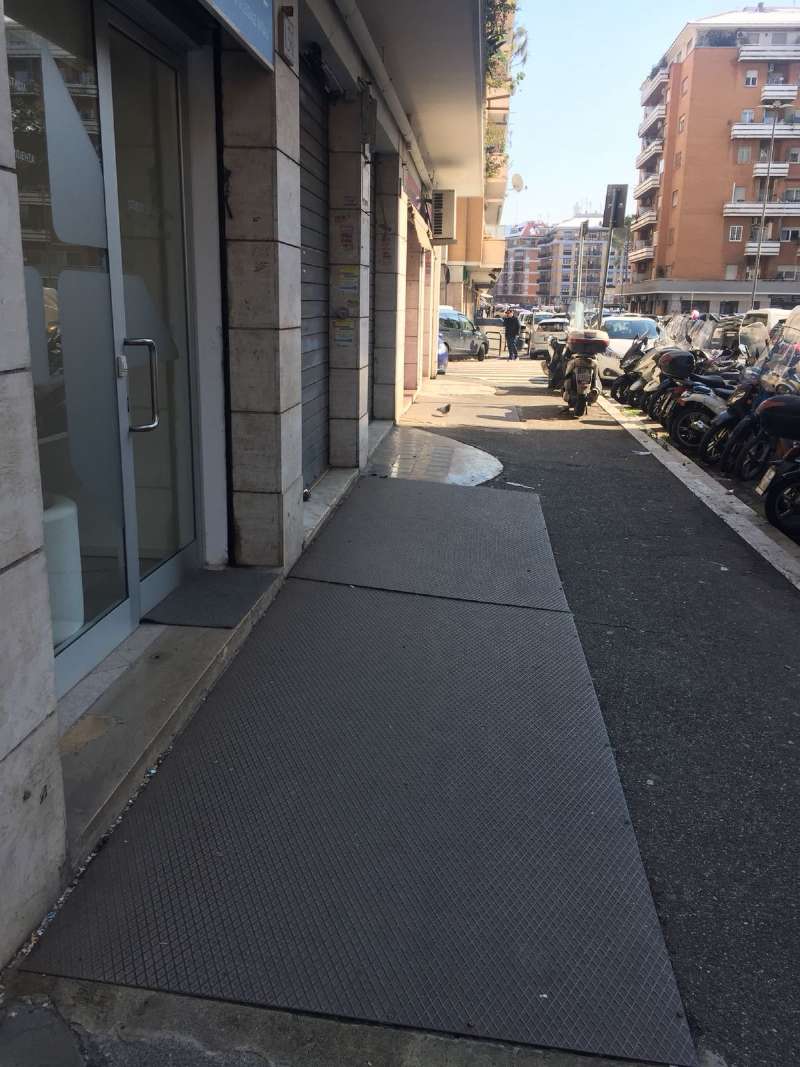  roma affitto quart: nuovo salario v.r.-immobiliare-s.r.l.