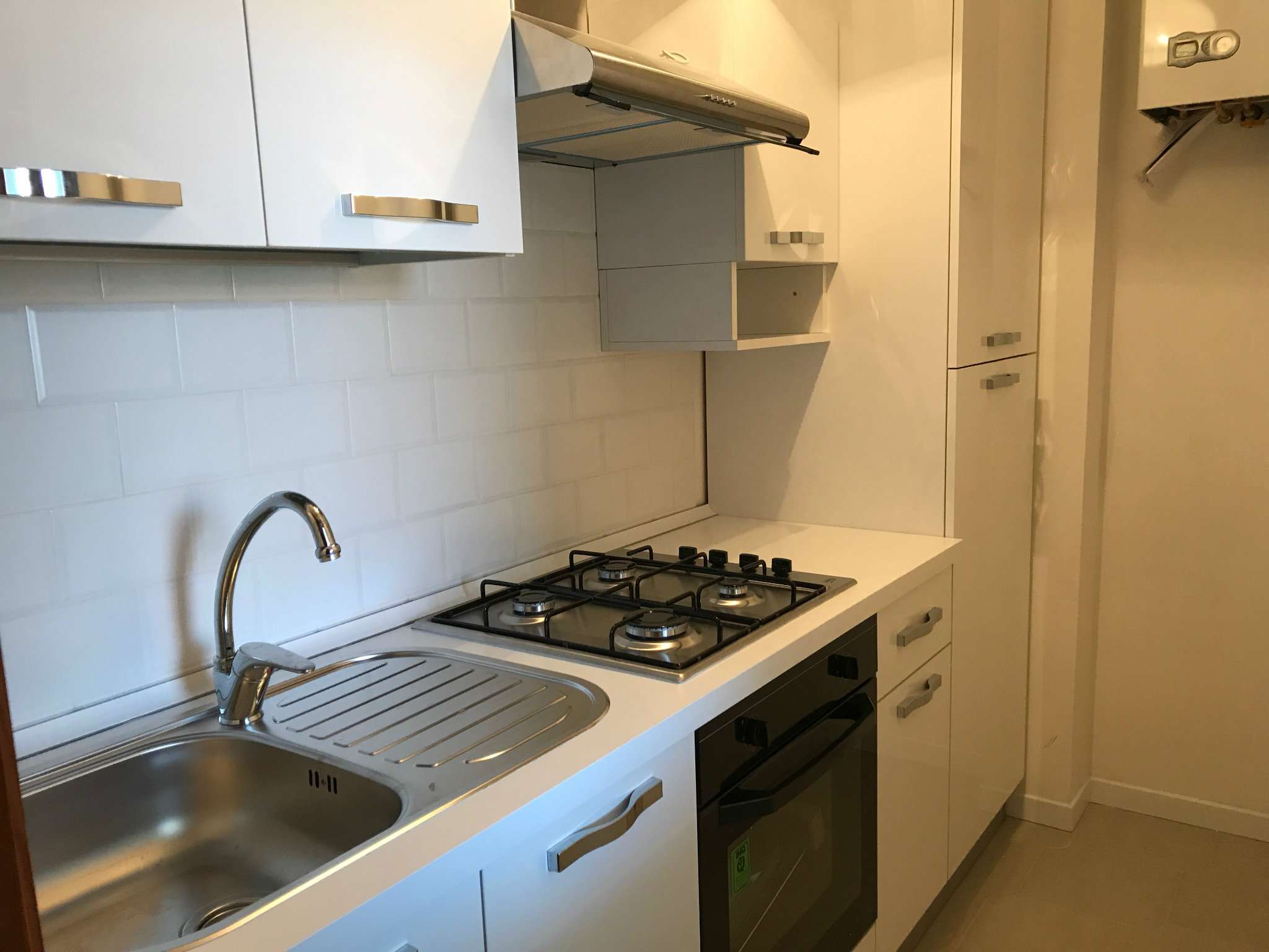 Appartamento TORTORETO vendita   Lungomare Sirena (Trav.) HABITAT IMMOBILIARE di Materazzo Marina