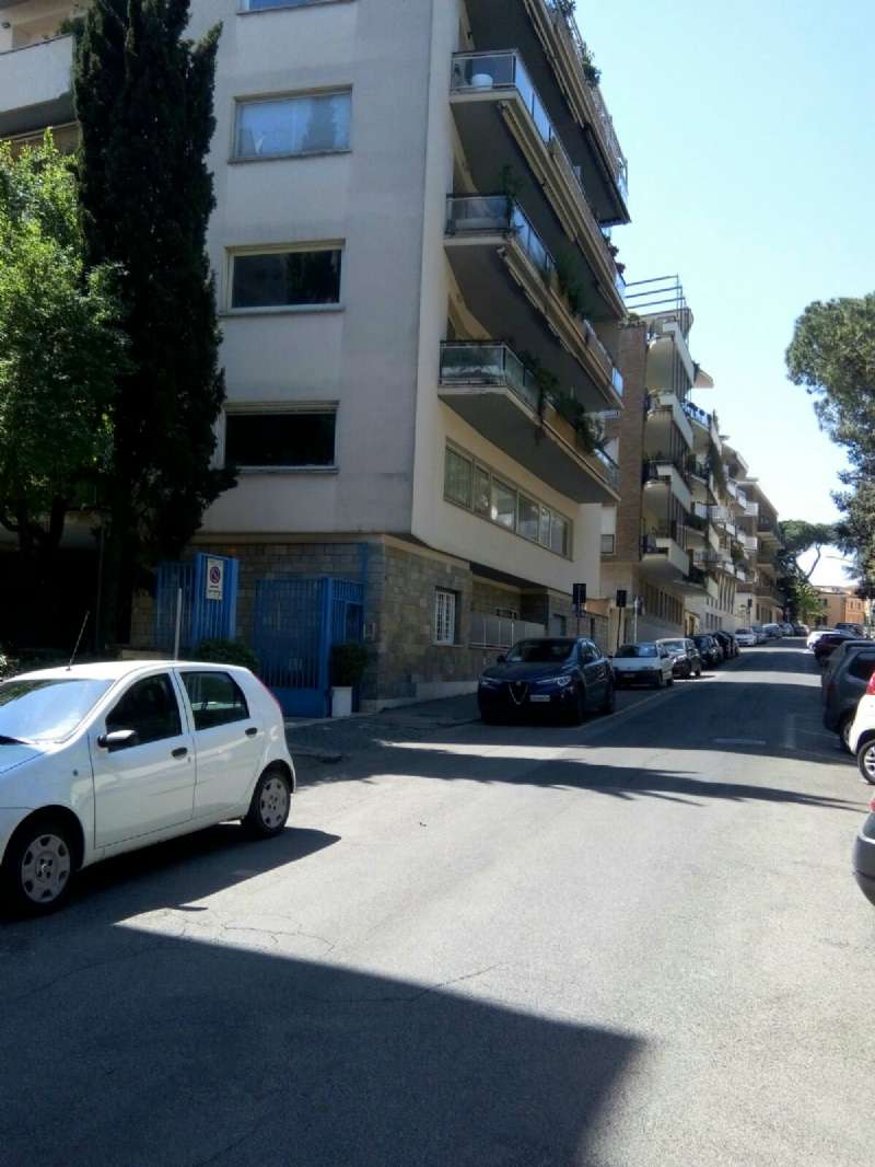  roma affitto quart: aventino gruppo md