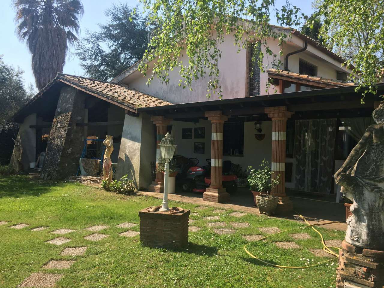 Villa LARIANO vendita   delle Ortensie Gruppo MD