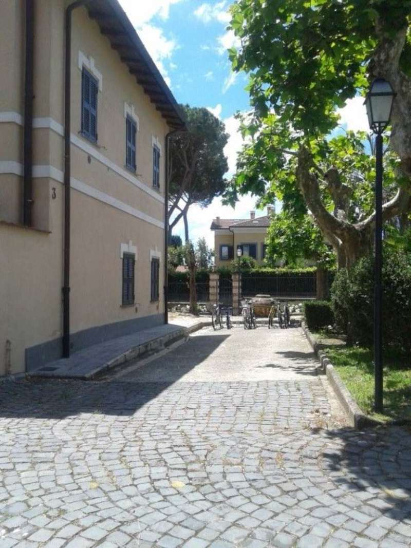 Villa Unifamiliare - Indipendente ROMA affitto  BORGO   AGENTI E CONSULENTI SRL