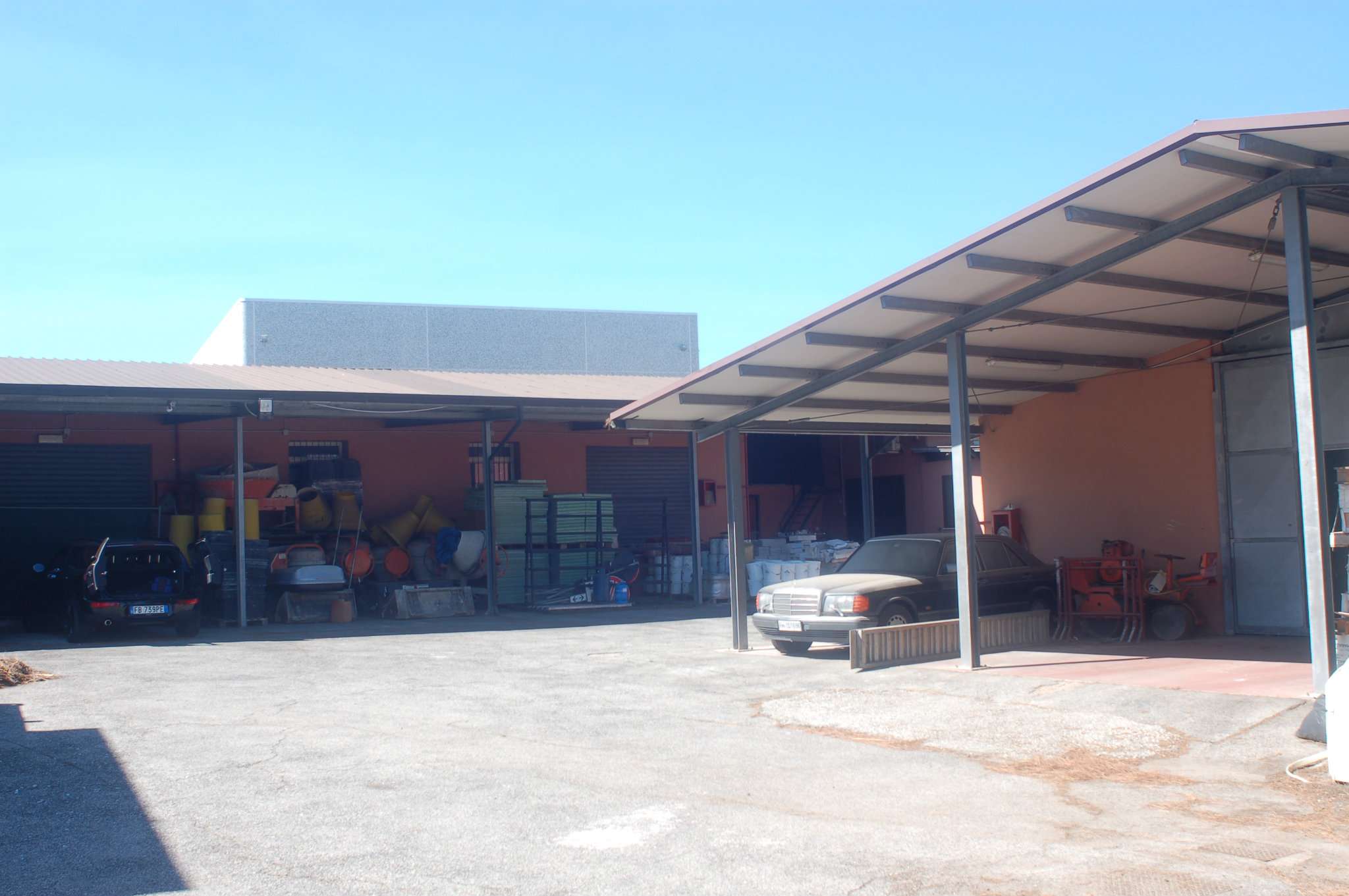 Capannoni (Tutti) ROMA vendita  CASALONE piglio Gabetti - AGENZIA DI PONTE DI NONA s.r.l. (Ponte di Nona - RM)