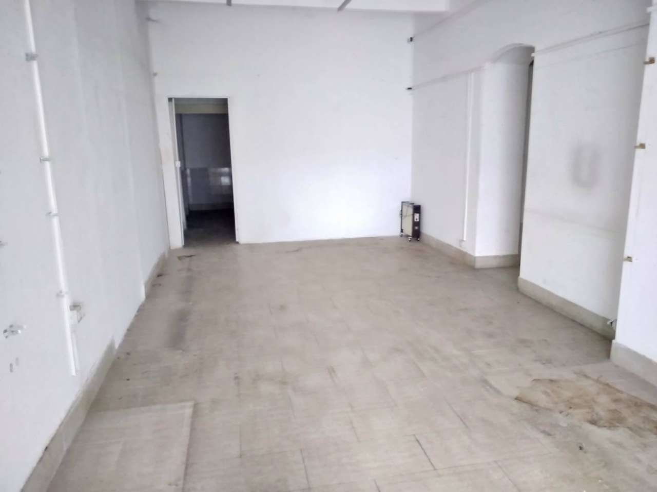 Negozio - Loc.Com. GENOVA affitto  CERTOSA Dandolo Neocasa