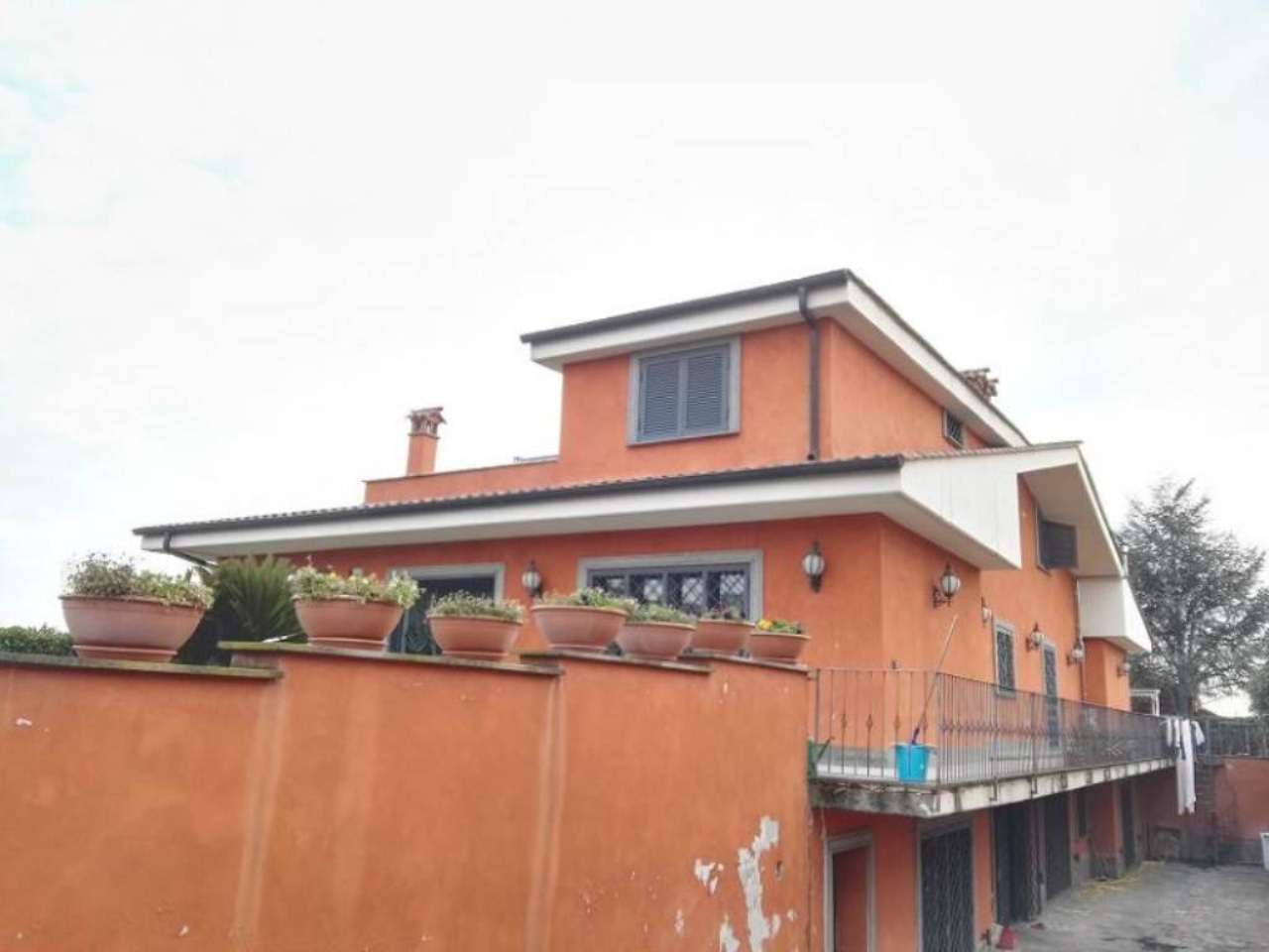 Villa Trifamiliare GUIDONIA MONTECELIO vendita   del Leone OS REAL ESTATE S.R.L.