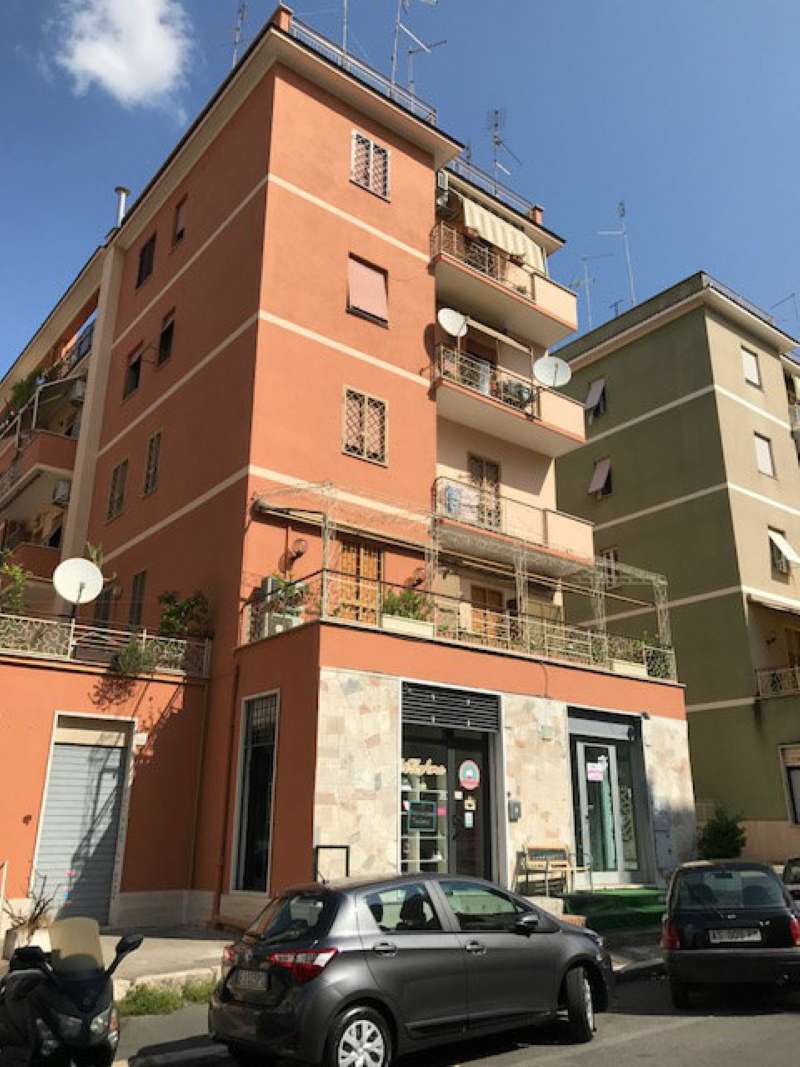 Negozio - Loc.Com. ROMA affitto  PRENESTINO - CENTOCELLE  delle Acacie OpzioneCasa