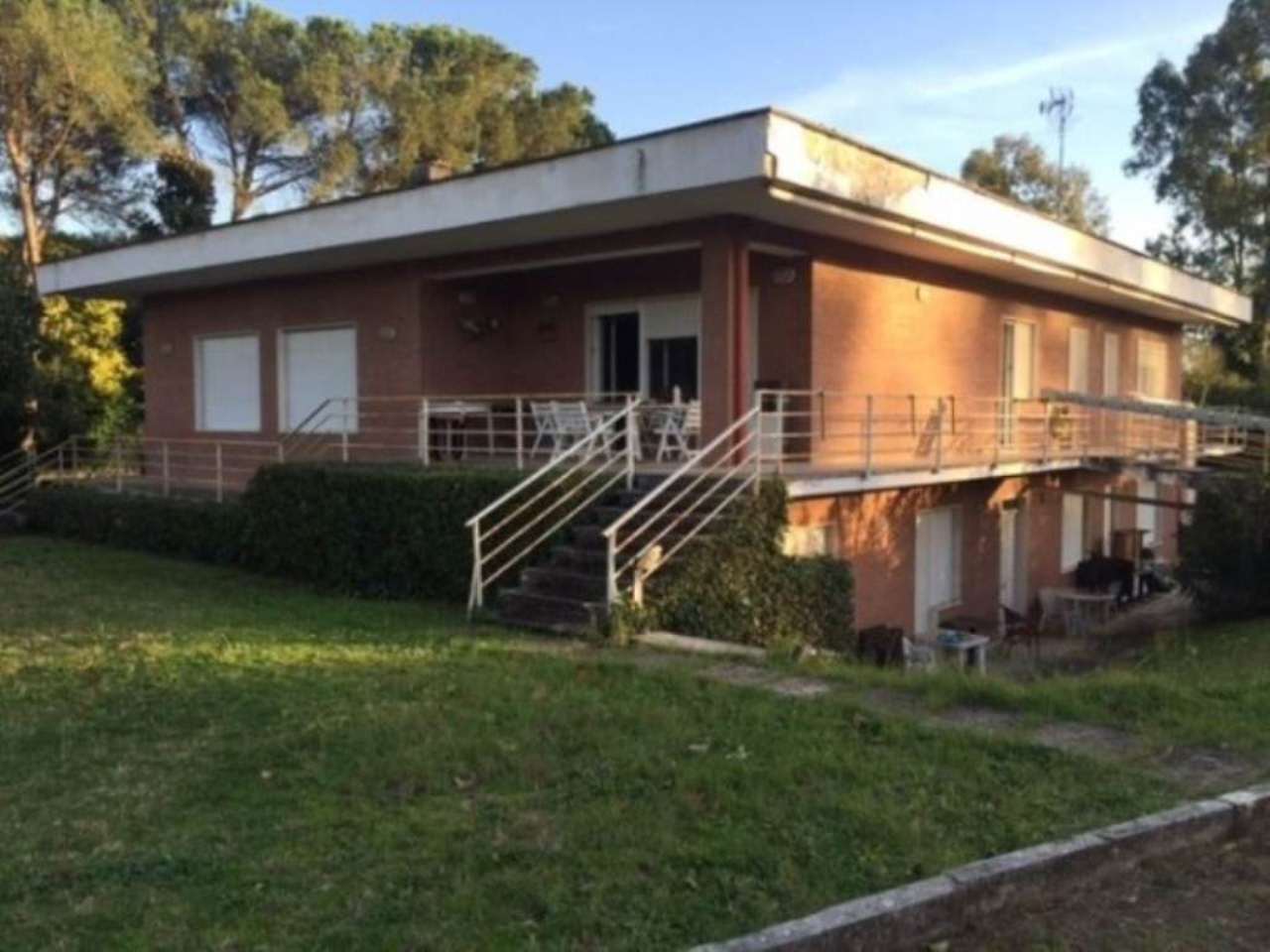 Villa ROMA vendita  LA GIUSTINIANA(ZONA DELLA XX MUN.) Cassia Benimmobili