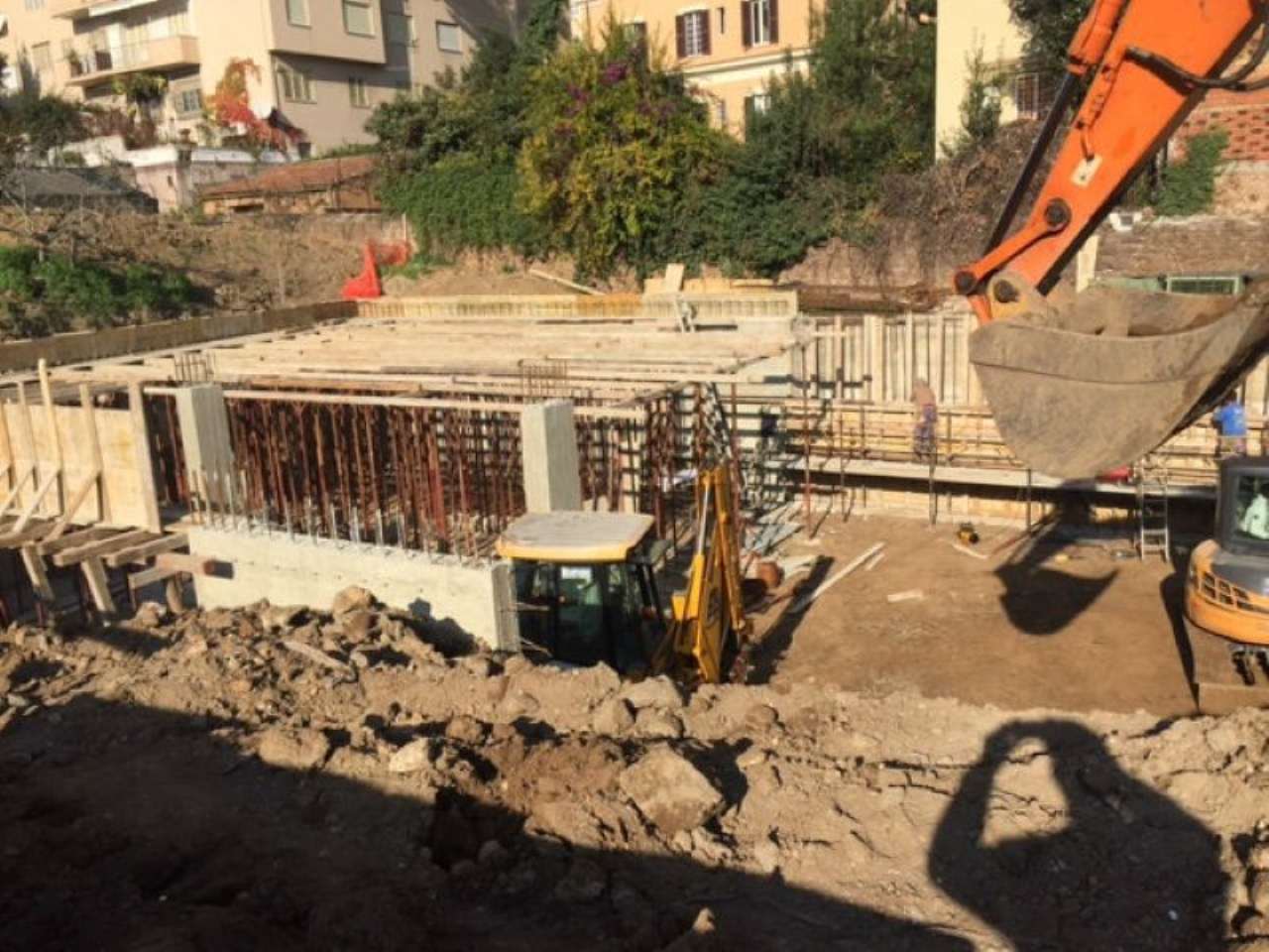 Negozio - Loc.Com. ROMA vendita  NOMENTANO  costantino maes Benimmobili