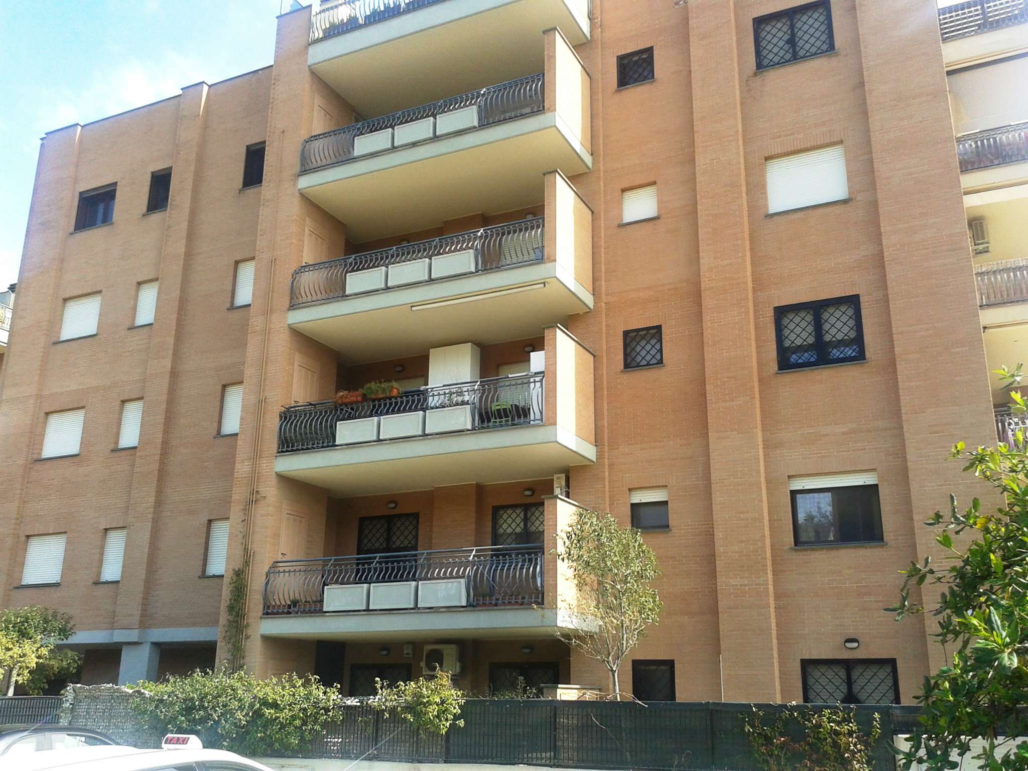 Appartamento ROMA vendita  PORTUENSE (XV MUN.) Tertenia Immobiliare Nicolò da Pistoia di Barbara Ragno