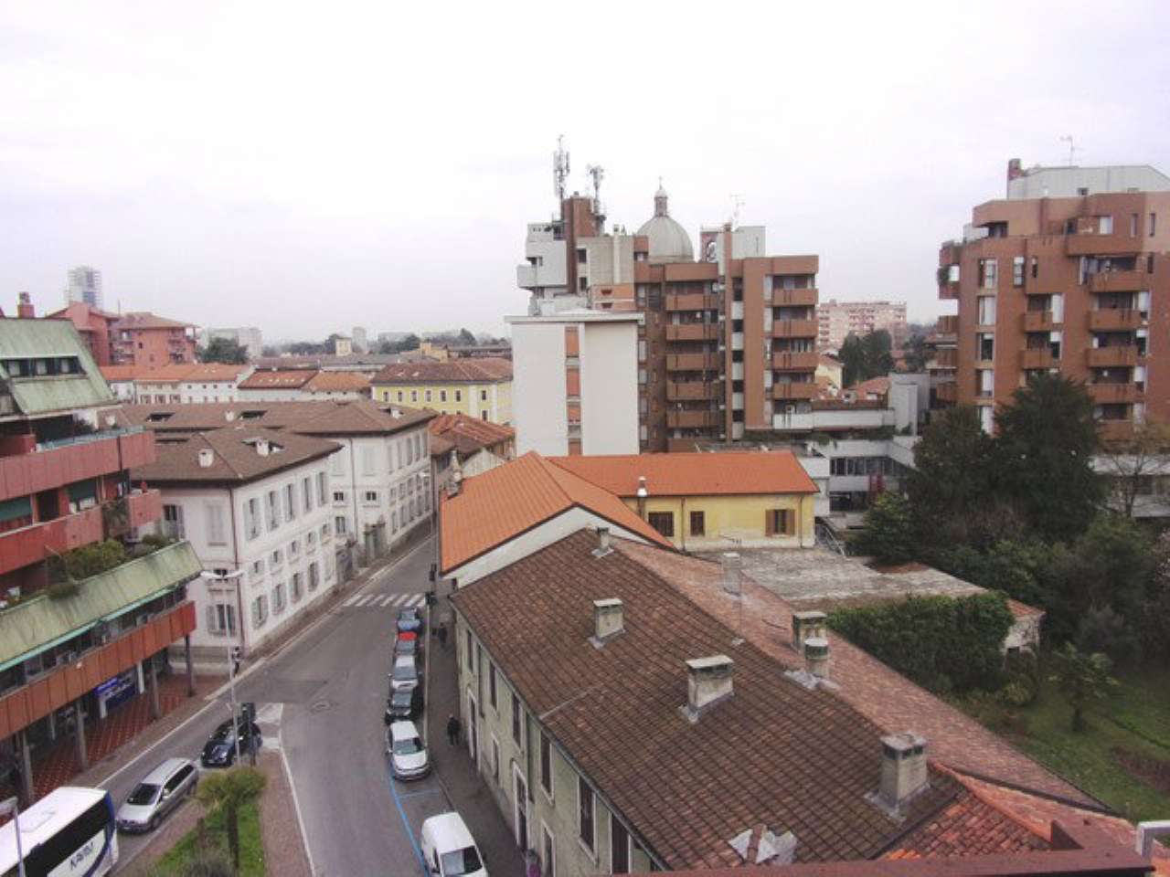  desio vendita quart:  gabetti-studio-triante-di-festa-francesco-(desio-mi)