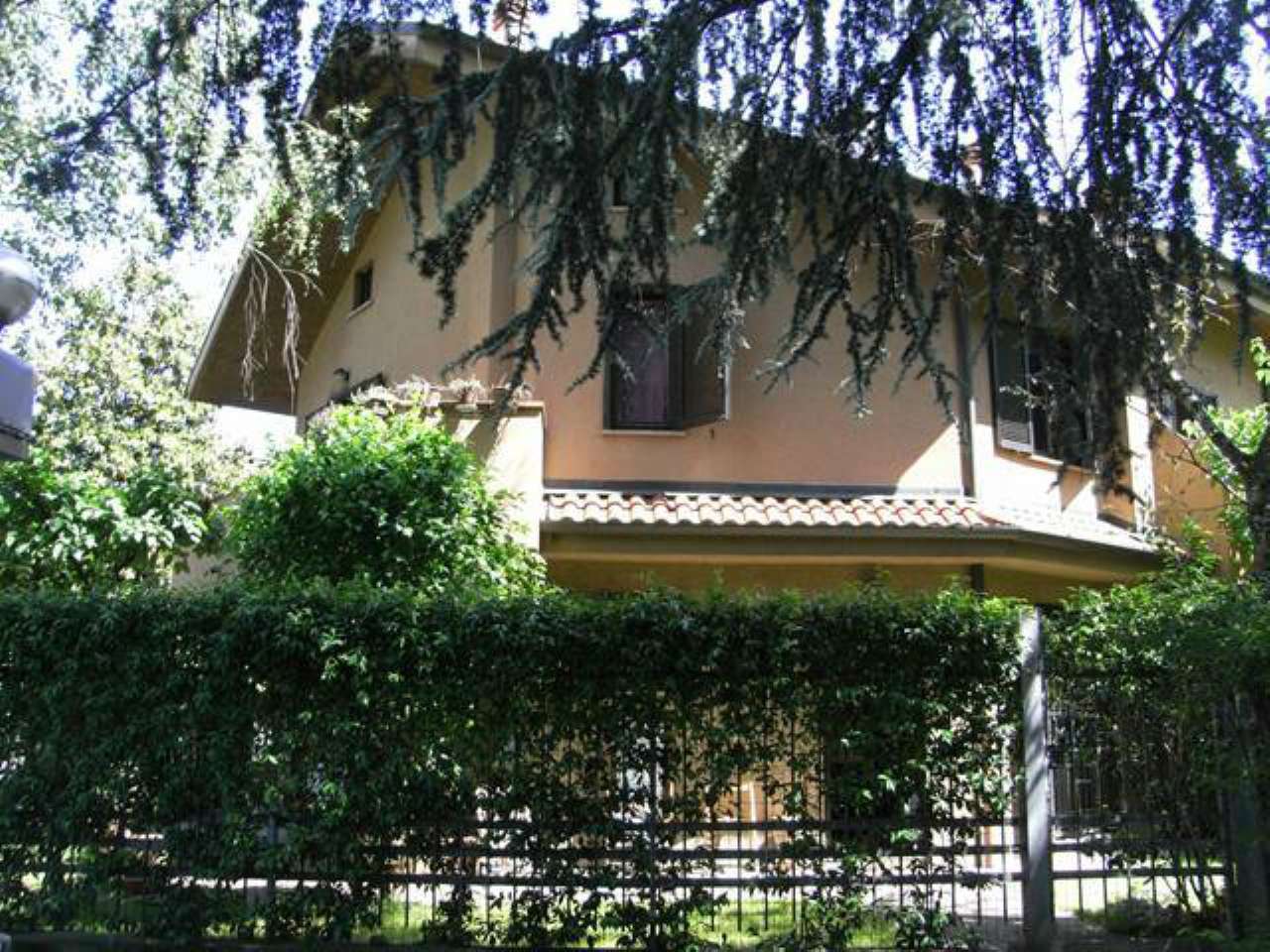 Villa Bifamiliare DESIO vendita   Serenelle Gabetti - Studio Triante di Festa Francesco (Desio-MI)