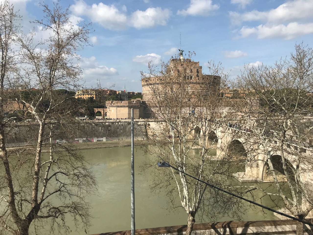 Appartamento ROMA vendita  PRATI LUNGOTEVERE CASTELLO Abitare Empire S.R.L.