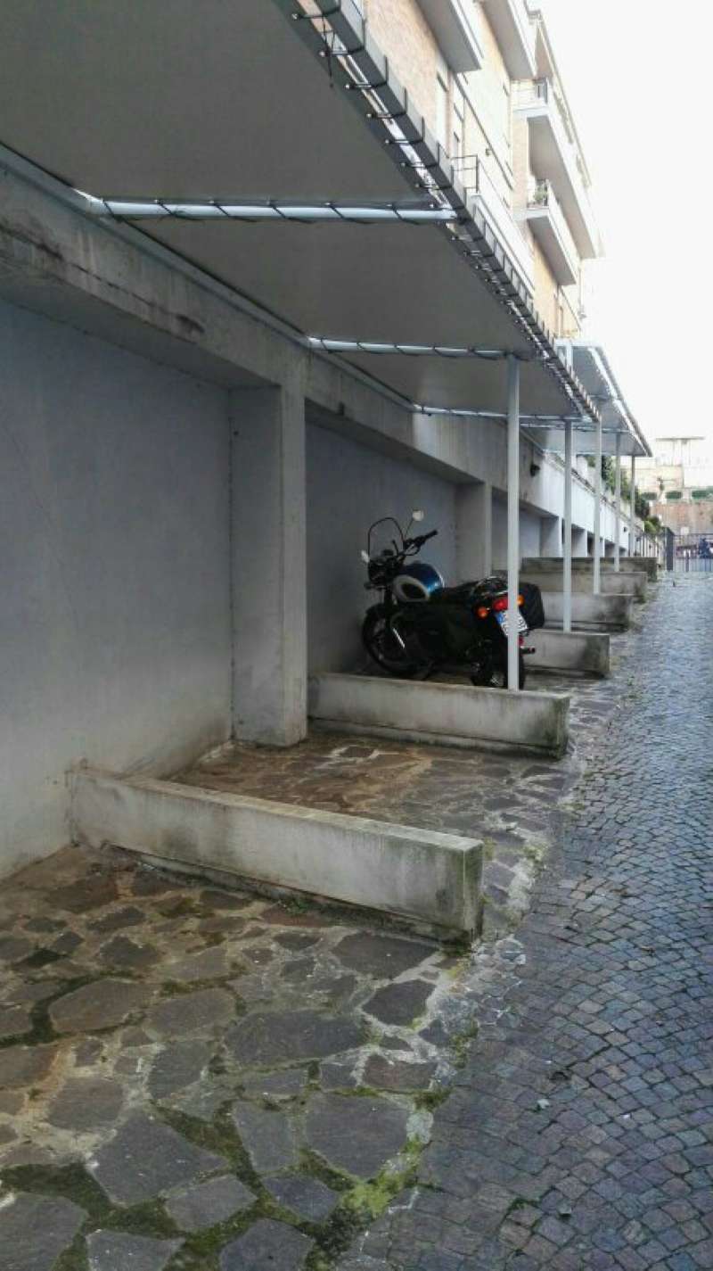Box auto - Posto auto ROMA affitto  VIGNA CLARA  Abitare Empire S.R.L.