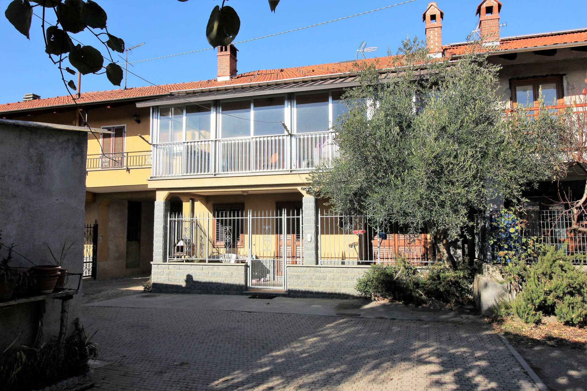  alpignano vendita quart:  studio immobiliare alpignano sas