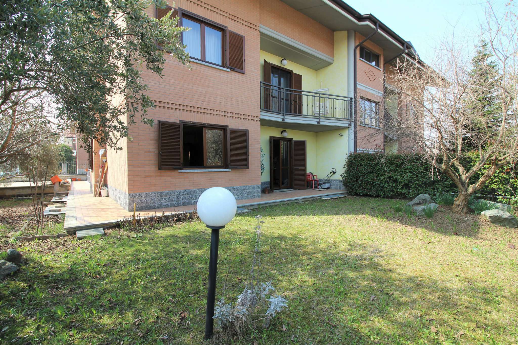  pianezza vendita quart:  studio-immobiliare-alpignano-sas