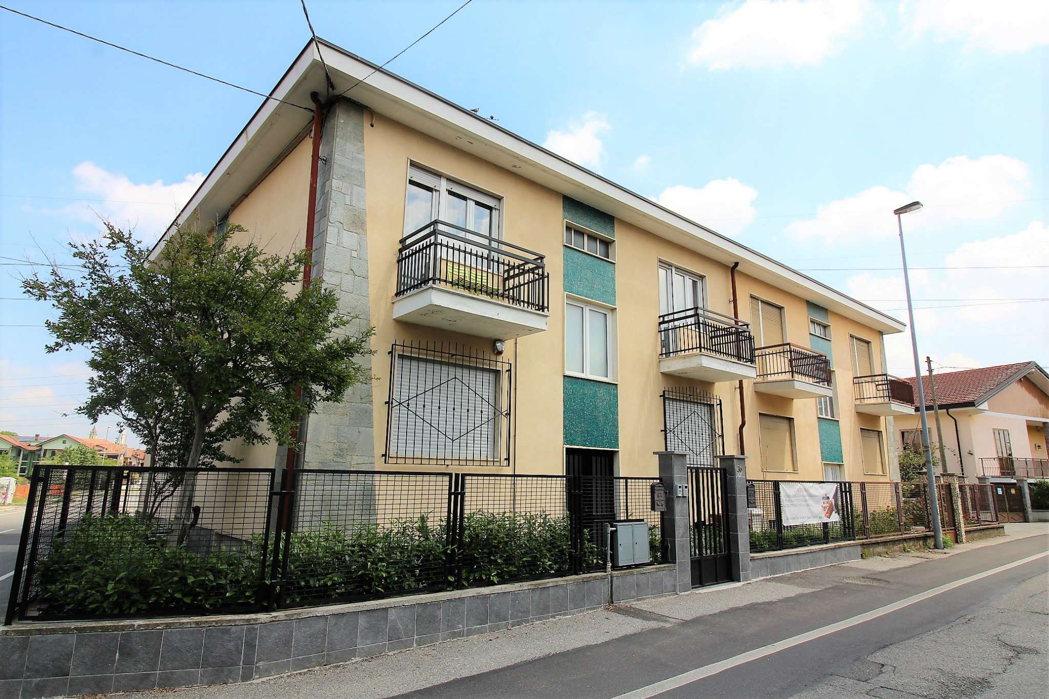  pianezza vendita quart:  studio-immobiliare-alpignano-sas