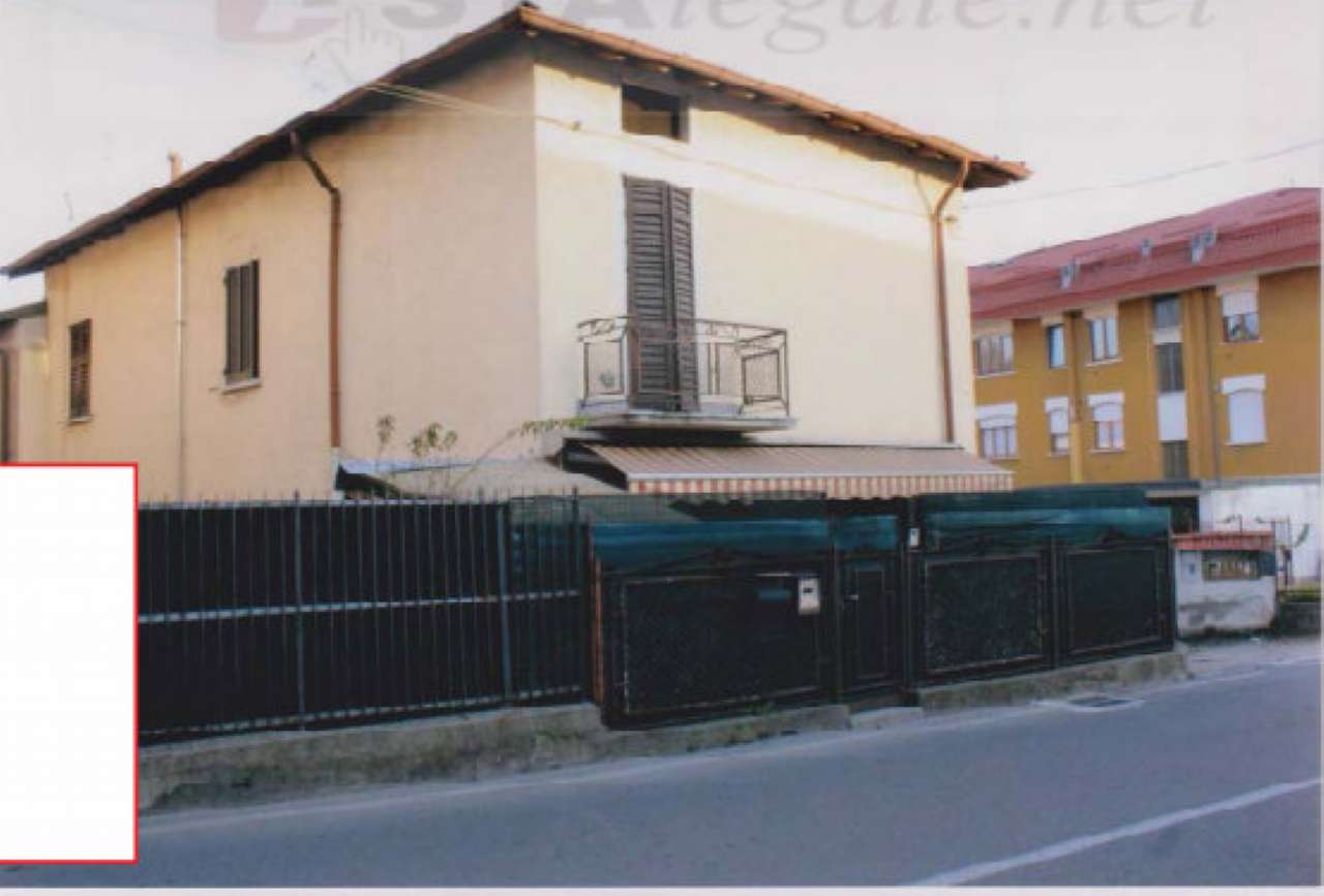 Appartamento VENEGONO SUPERIORE vendita   Pasubio Toroide srl
