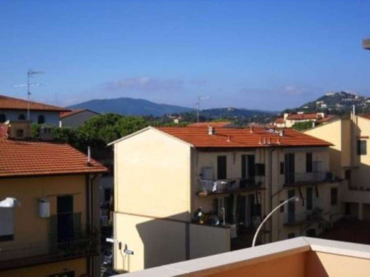 Appartamento FIRENZE vendita  COVERCIANO Napoleone Bonaparte Gruppo Immobiliare Ritmo