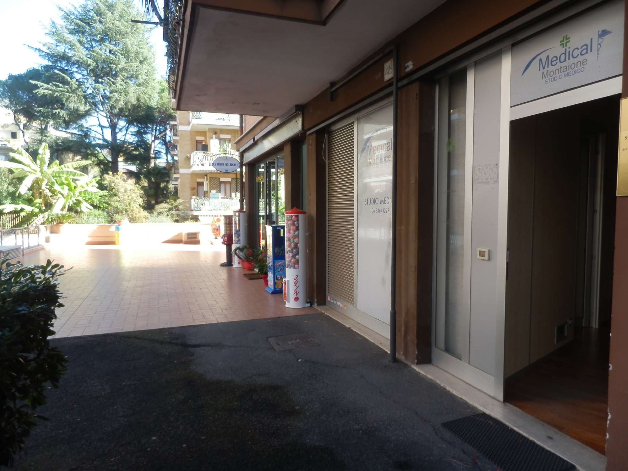 Negozio - Loc.Com. ROMA affitto  PRATI FISCALI  inter&co di Pacetti