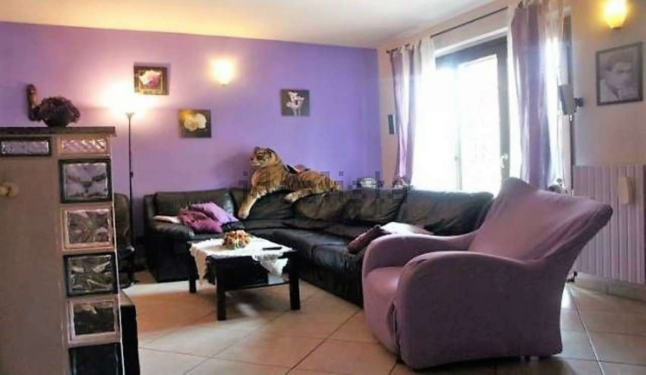Villa Unifamiliare - Indipendente USMATE VELATE vendita   VIA CASCINA RIBONA Affiliato Fondocasa Arcore