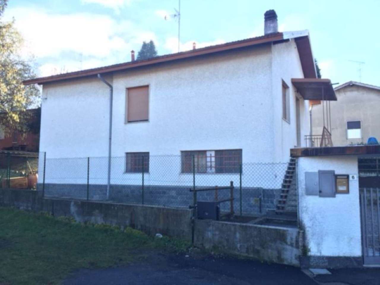 Villa Unifamiliare - Indipendente BESNATE vendita    Immobiliare Euromed s.a.s.