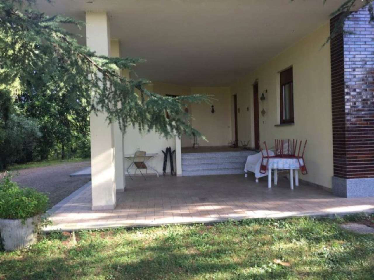 Villa CARONNO VARESINO vendita    Immobiliare Euromed s.a.s.