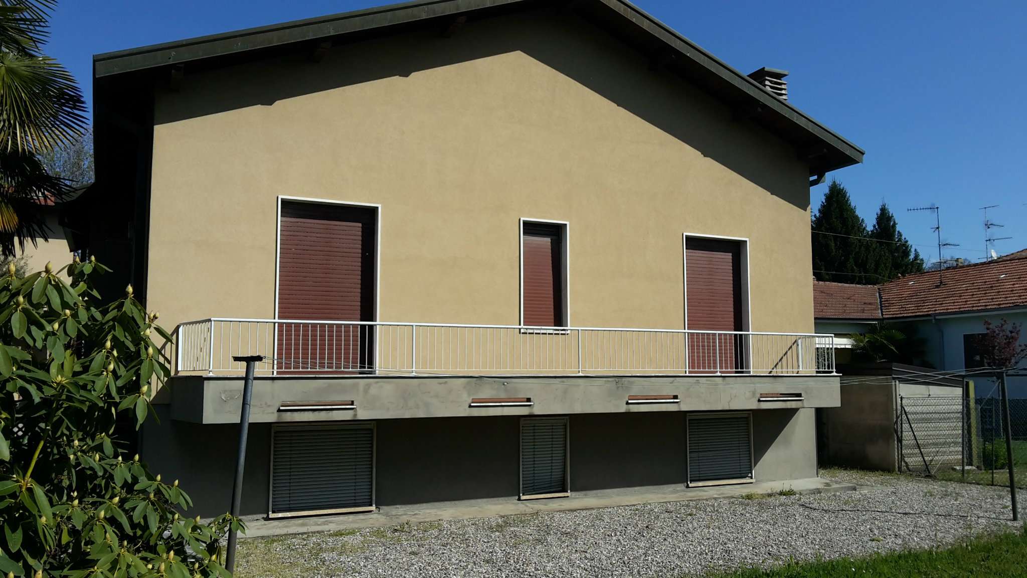 Villa Unifamiliare - Indipendente VEDANO OLONA vendita    Immobiliare Euromed s.a.s.