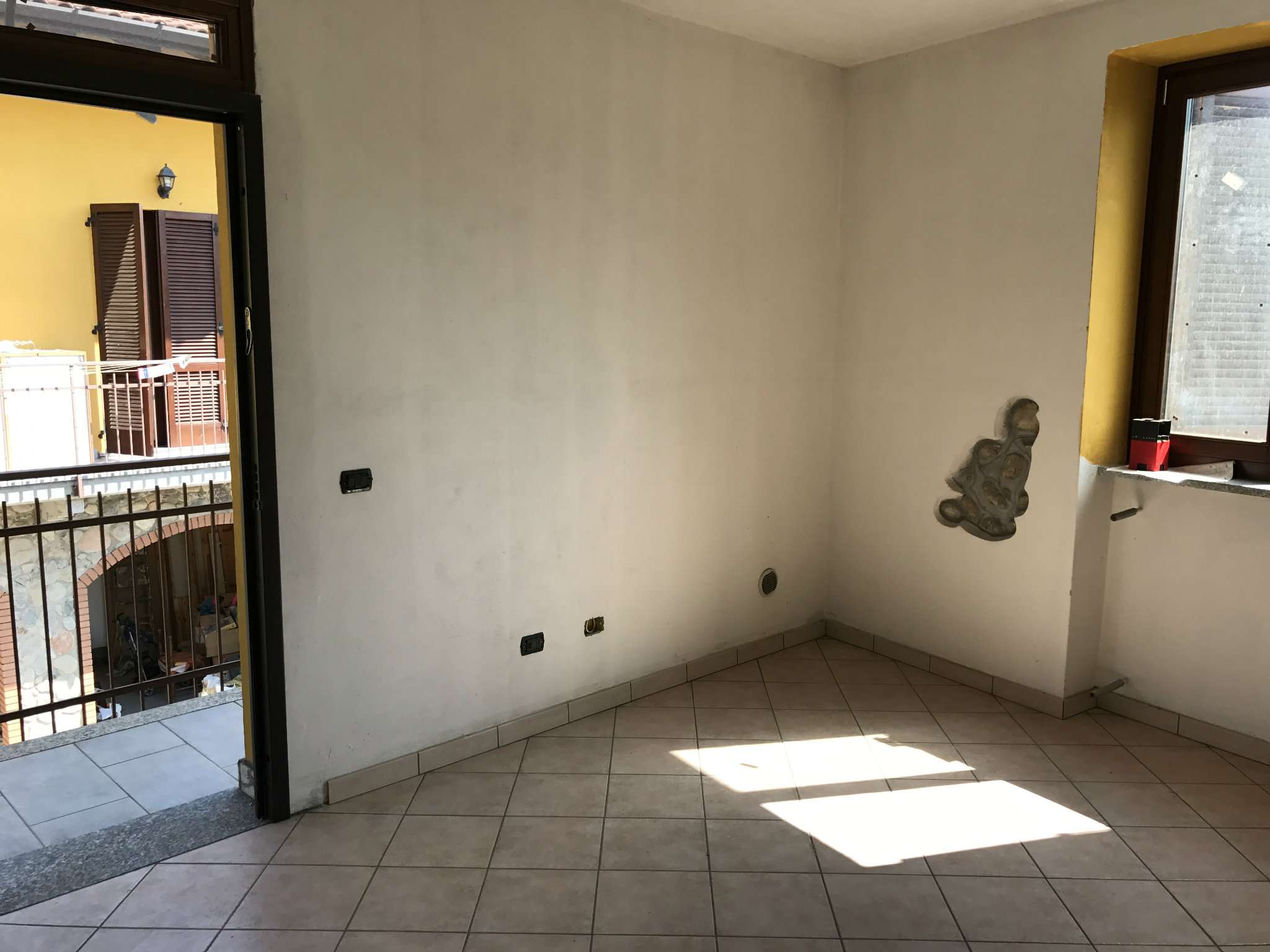 Appartamento CASTELSEPRIO vendita    Immobiliare Euromed s.a.s.