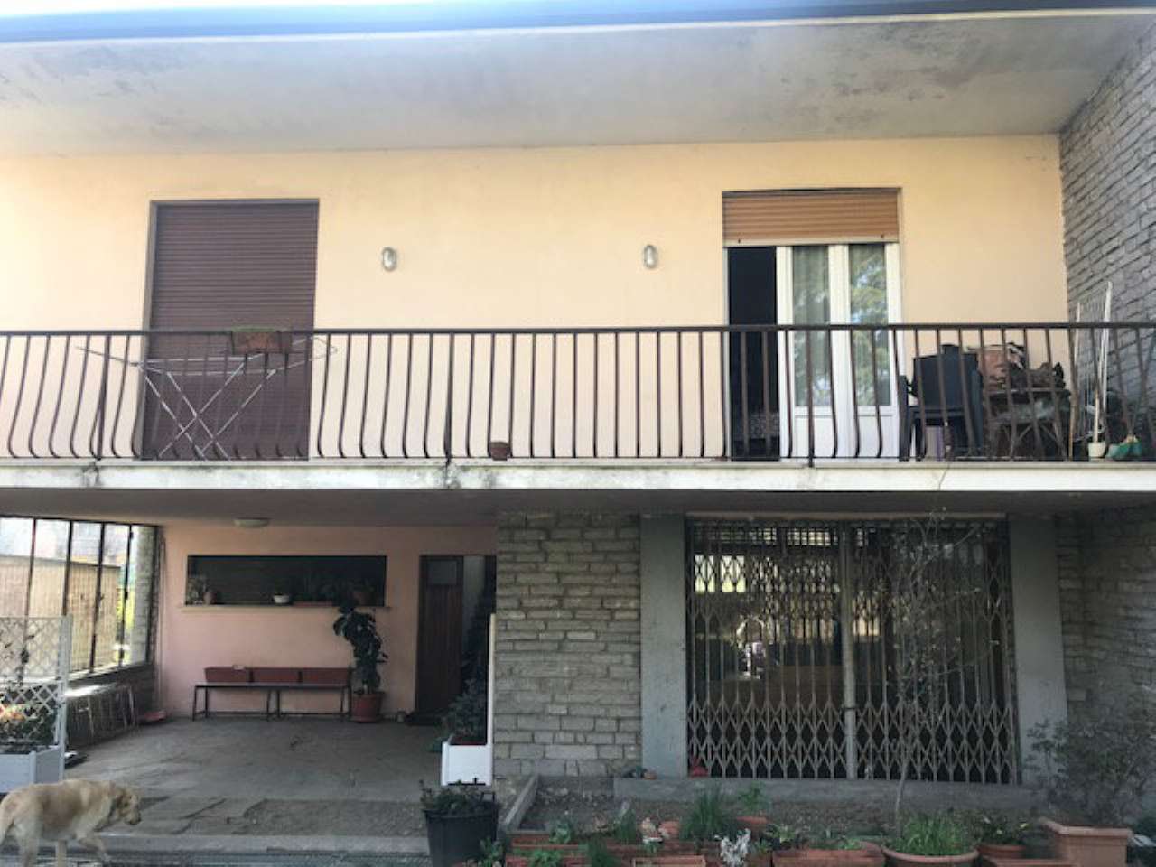 Villa Unifamiliare - Indipendente CASTRONNO vendita    Immobiliare Euromed s.a.s.