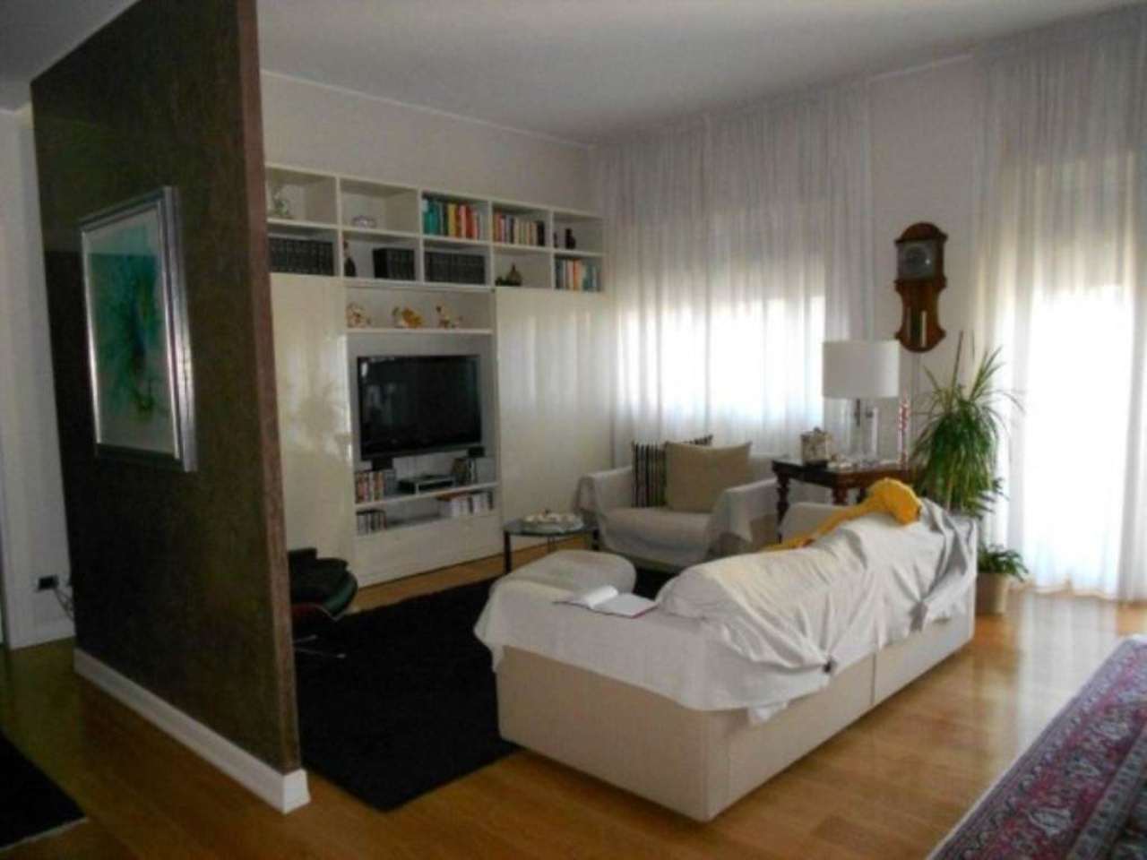 Appartamento MILANO vendita  REPUBBLICA Tunisia Studio Trabucco