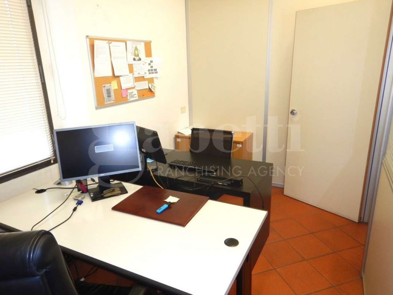 Ufficio - Loc.Com. FIRENZE affitto  CASTELLO delle Panche FINA SRL