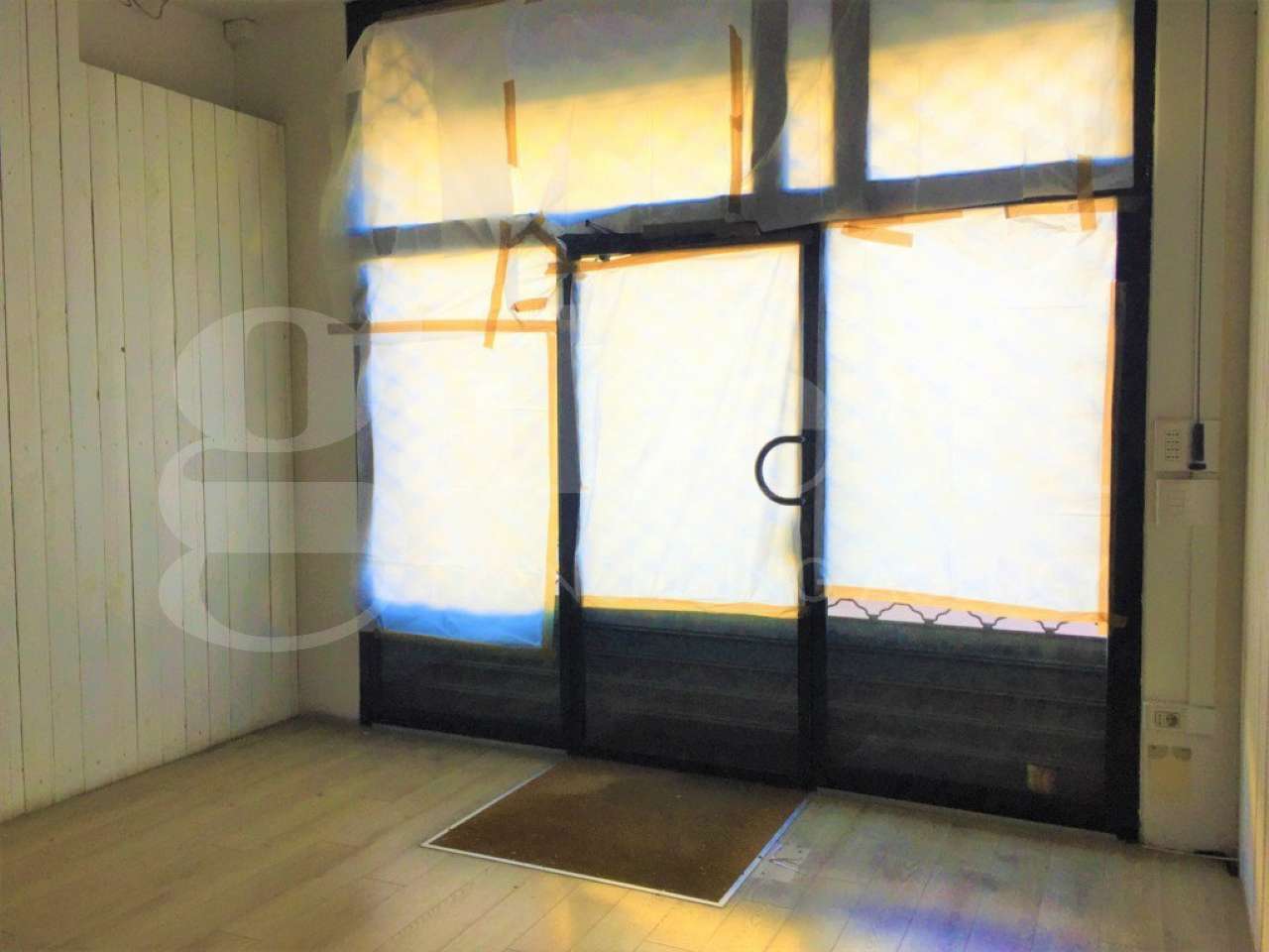 Negozio - Loc.Com. FIRENZE affitto  VIALI Cavour FINA SRL