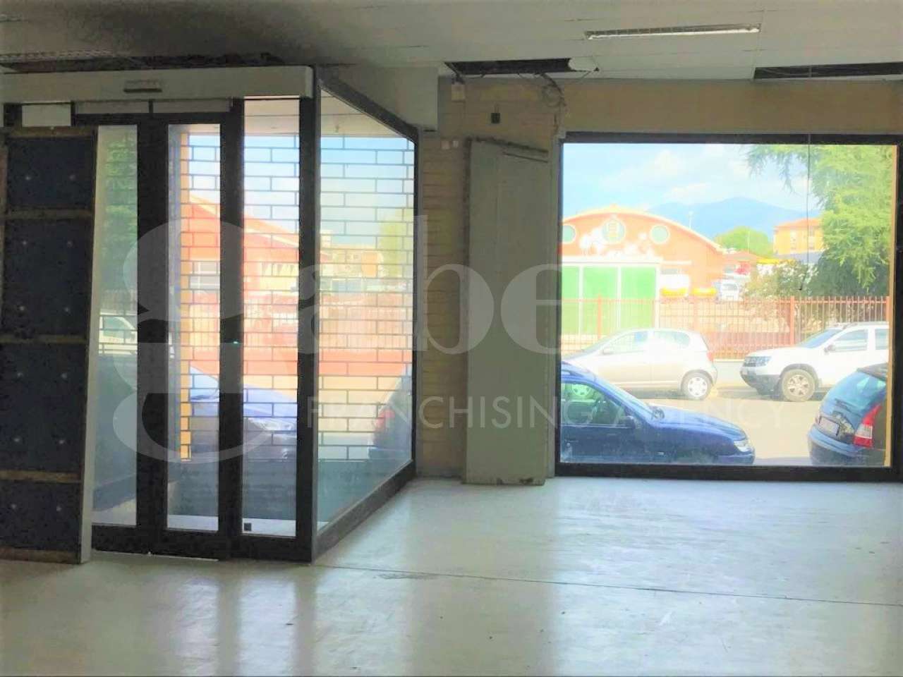  firenze affitto quart: isolotto  fina-srl