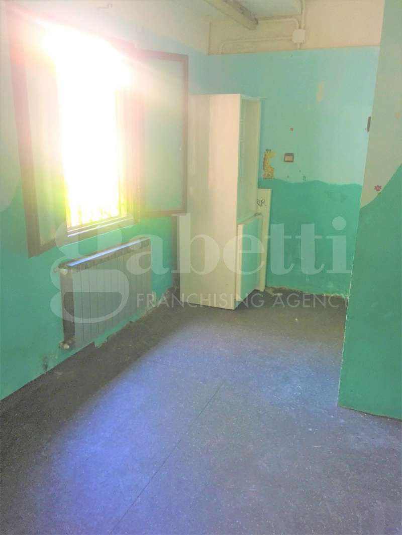 Negozio - Loc.Com. FIRENZE vendita  ISOLOTTO  Pisana FINA SRL
