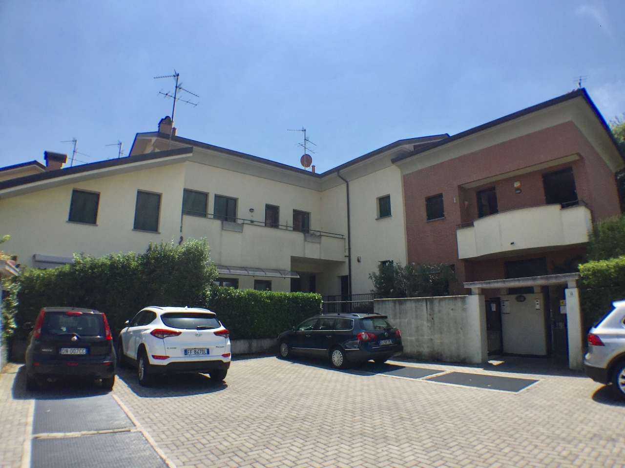  carate brianza vendita quart:  immobiliare ws group - aff.to carate brianza