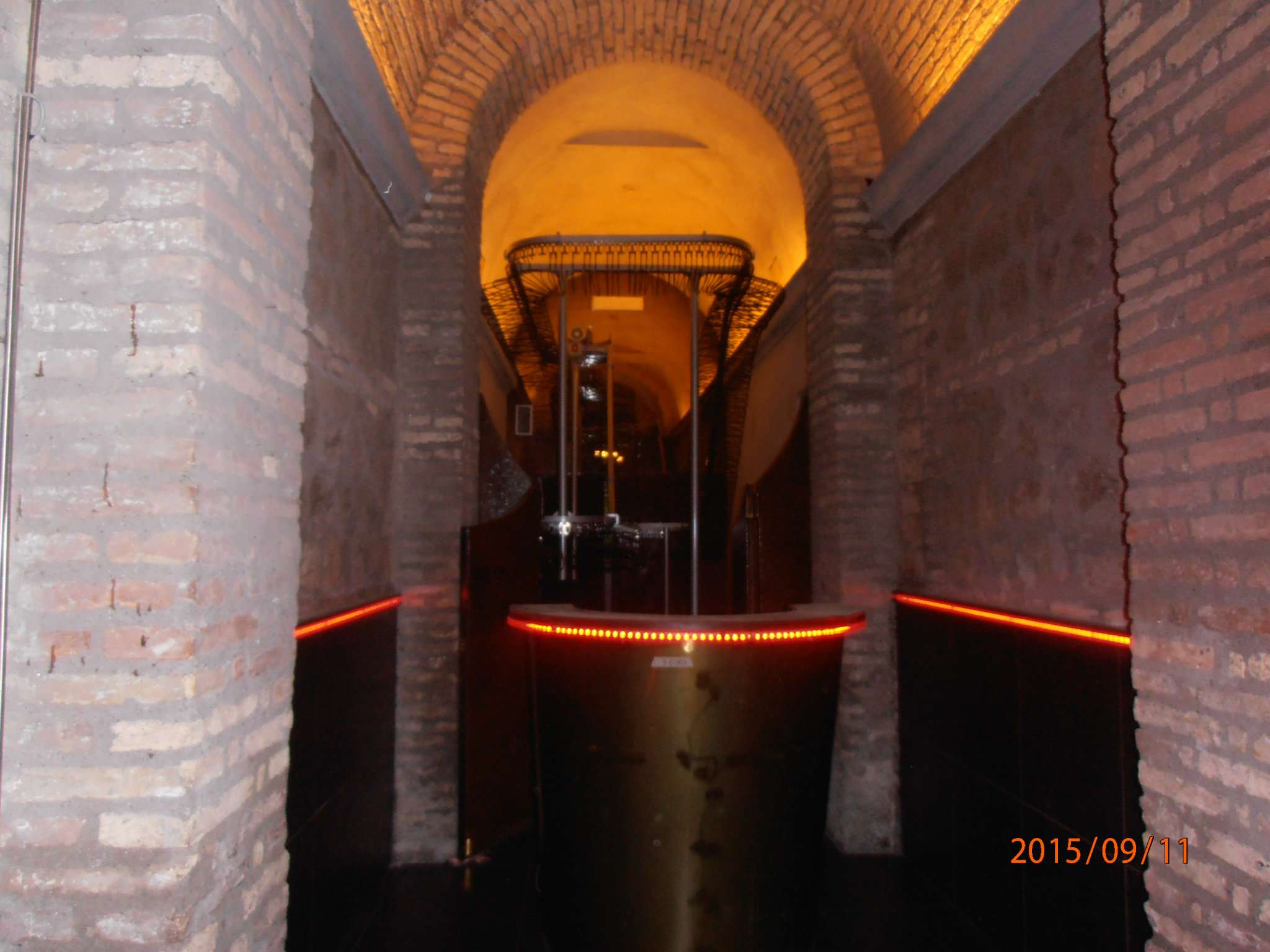 Negozio - Loc.Com. ROMA affitto  Centro storico di porta maggiore Carmen IMMOBILIARE