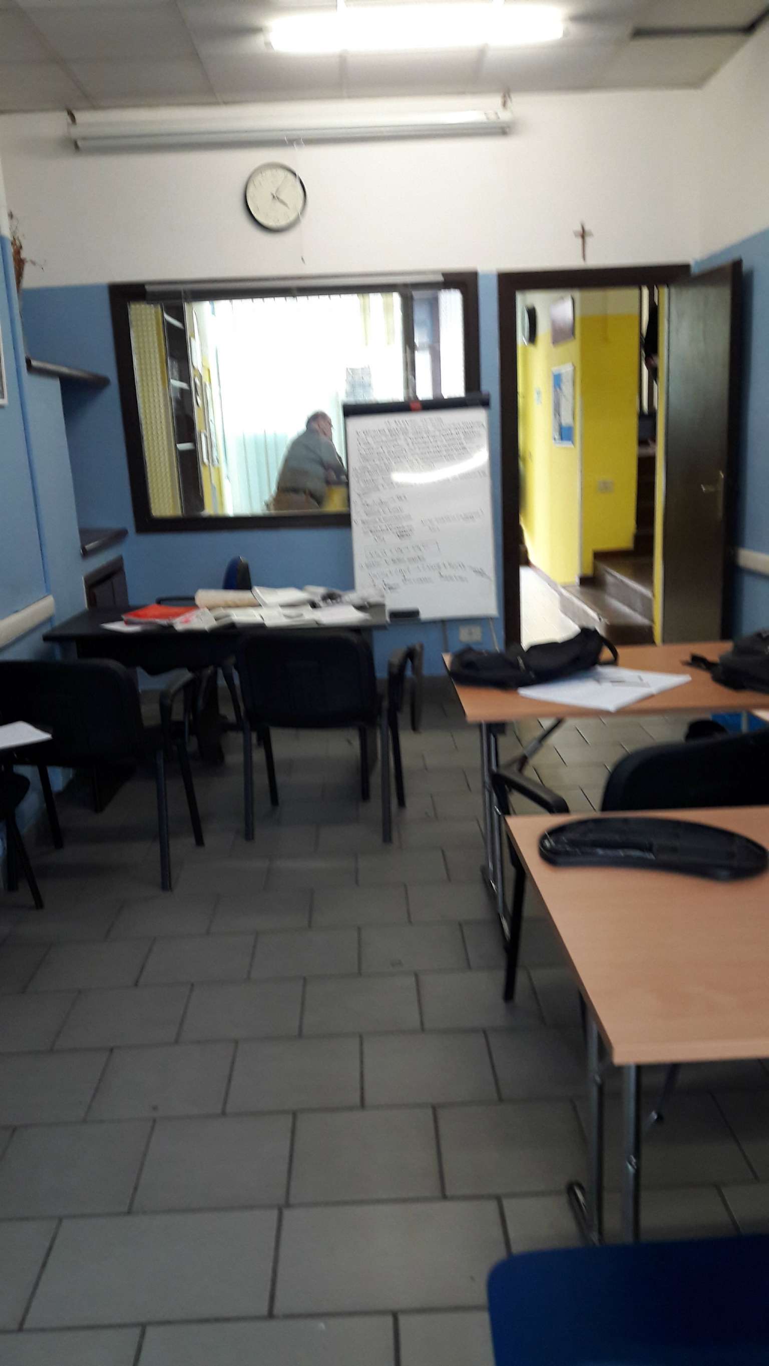 Negozio - Loc.Com. ROMA affitto  ARDEATINO  VIA DELLA FONTE MERAVIGLIOSA Carmen IMMOBILIARE