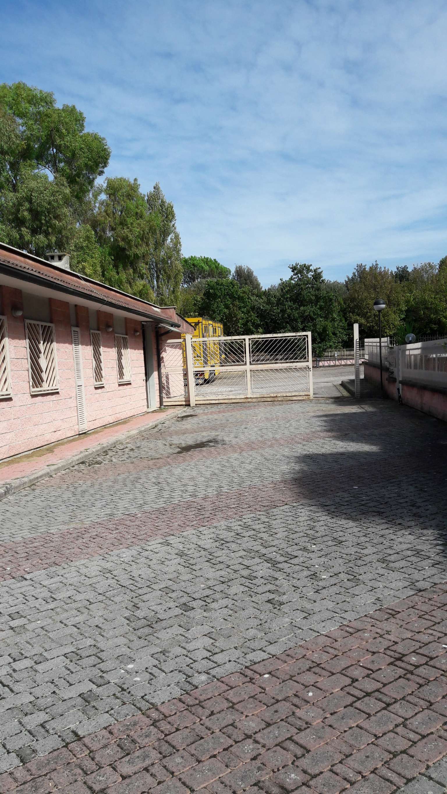 Villa Unifamiliare - Indipendente ROMA affitto  ARDEATINO  MILLEVOI Carmen IMMOBILIARE