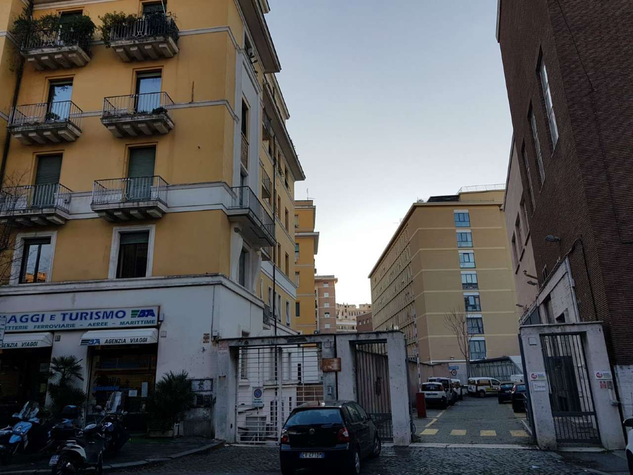 Appartamento ROMA vendita  PRATI GIUSEPPE ANDREOLI Carmen IMMOBILIARE