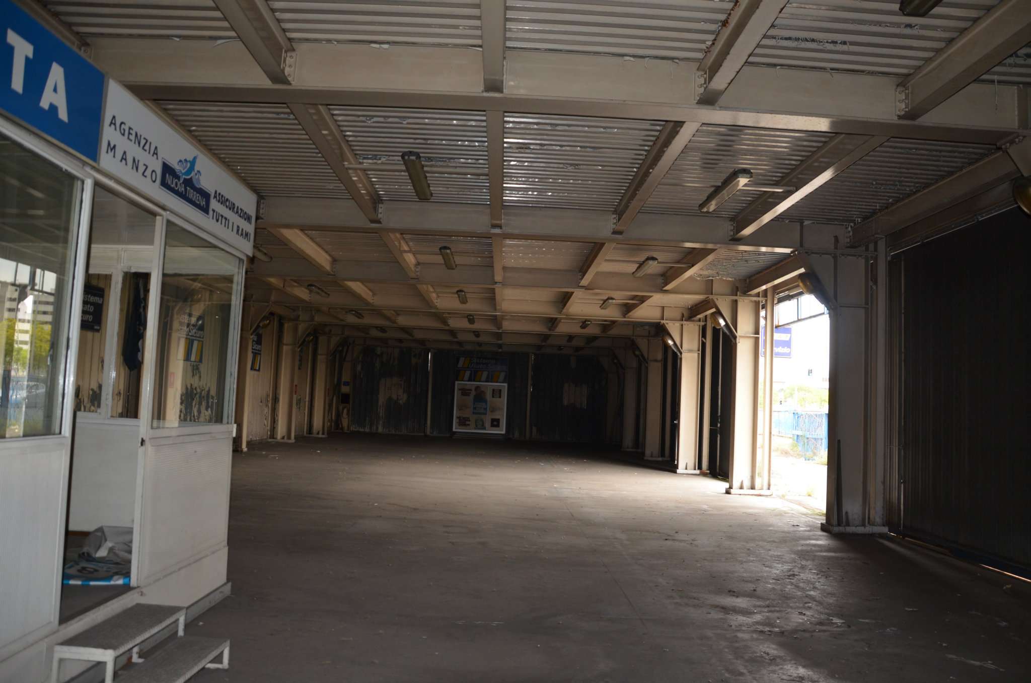 Capannoni (Tutti) ROMA affitto  AEROPORTO DI CIAMPINO (ZONA DELLA XI MUN.)  Tuscolana Zucchetti RE  srl