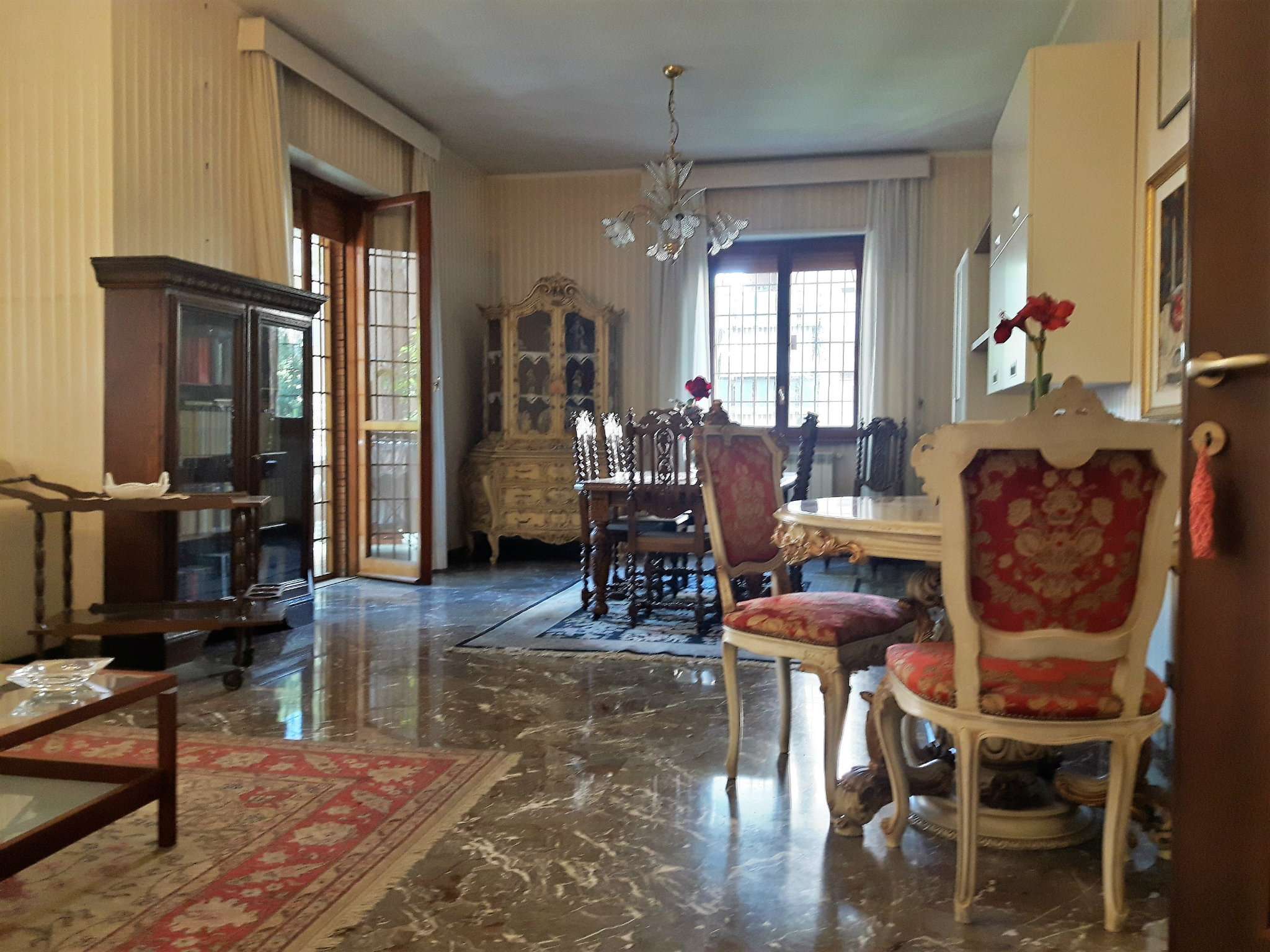 Appartamento ROMA vendita  LAURENTINA  FARO IMMOBILIARE srl
